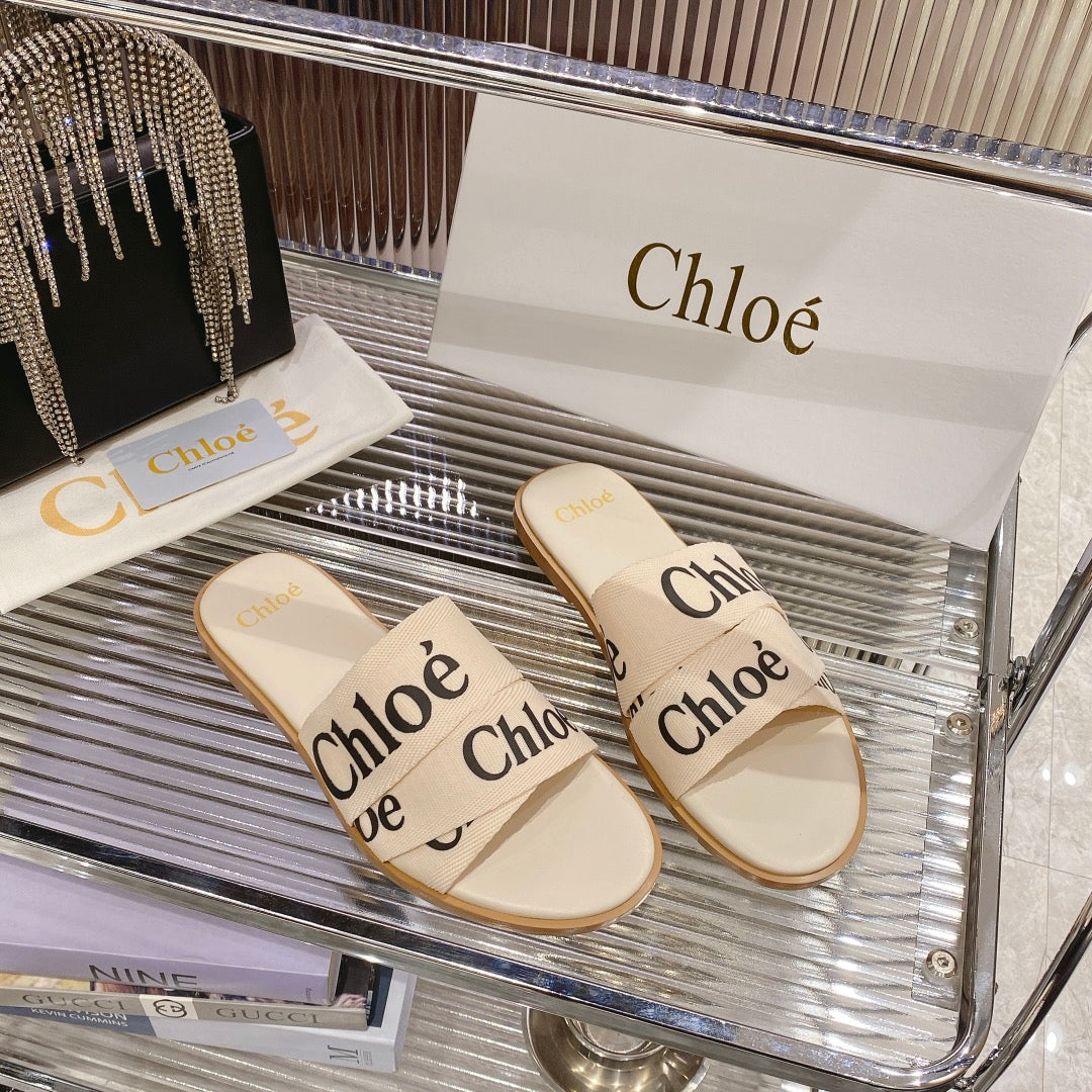 CHLO¨¦ WOODY SLIPPER IN BEIGE MIX BLACK CANVAS