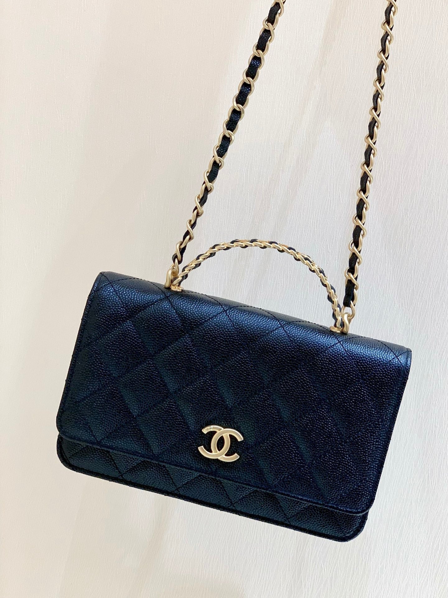 CHANEL 25S TOP HANDLE BAG 19 IN BLACK WALLET ON CHAIN LAMBSKIN