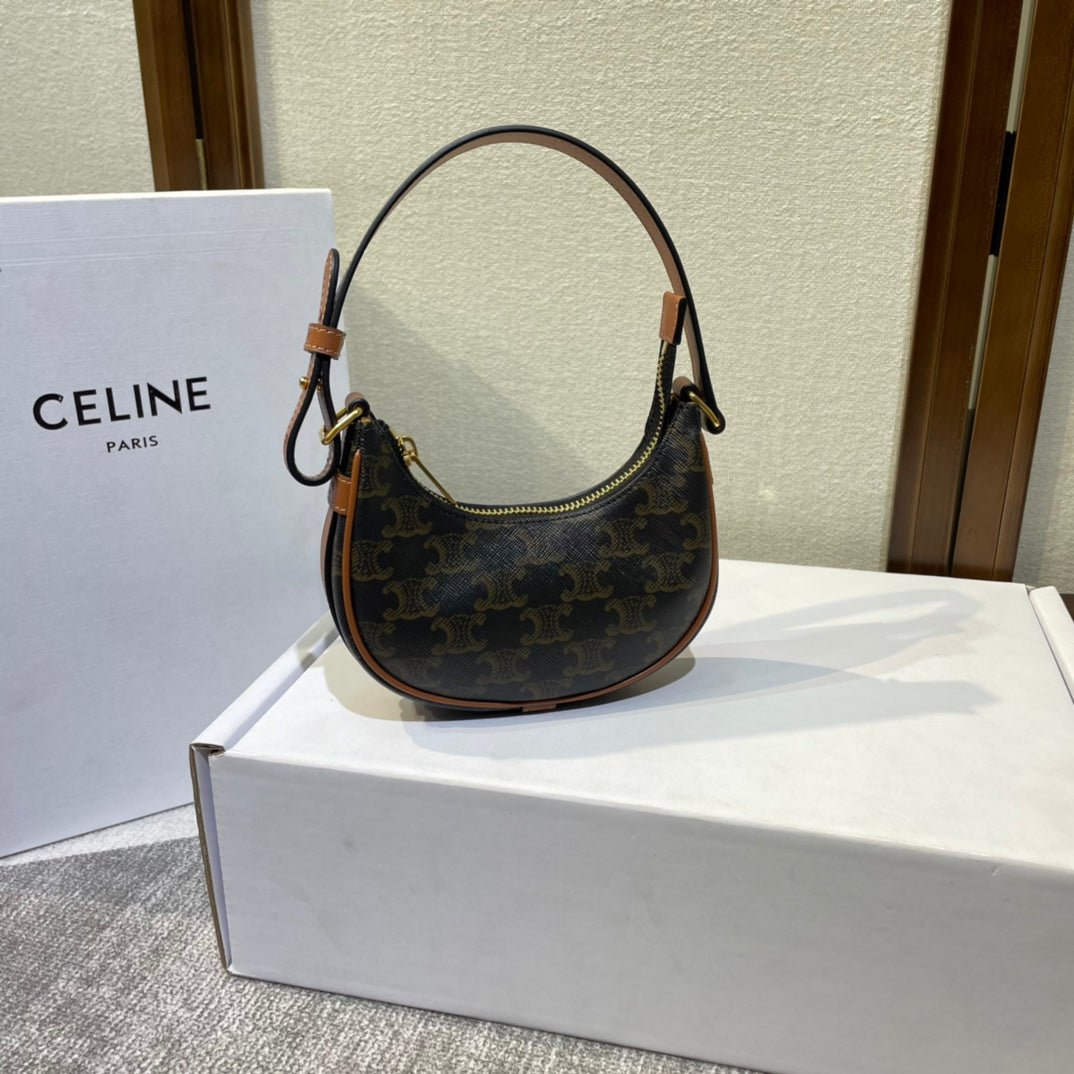 AVA BAG 75MM IN BLACK TRIOMPHE CANVAS AND CALFSKIN