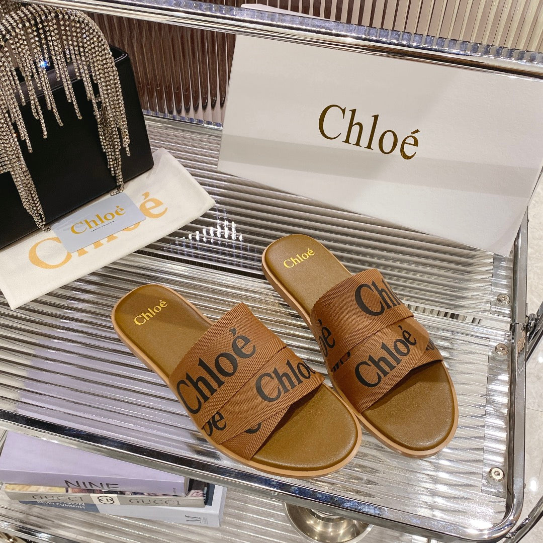 CHLO¨¦ WOODY SLIPPER IN CIDER BROWN CANVAS