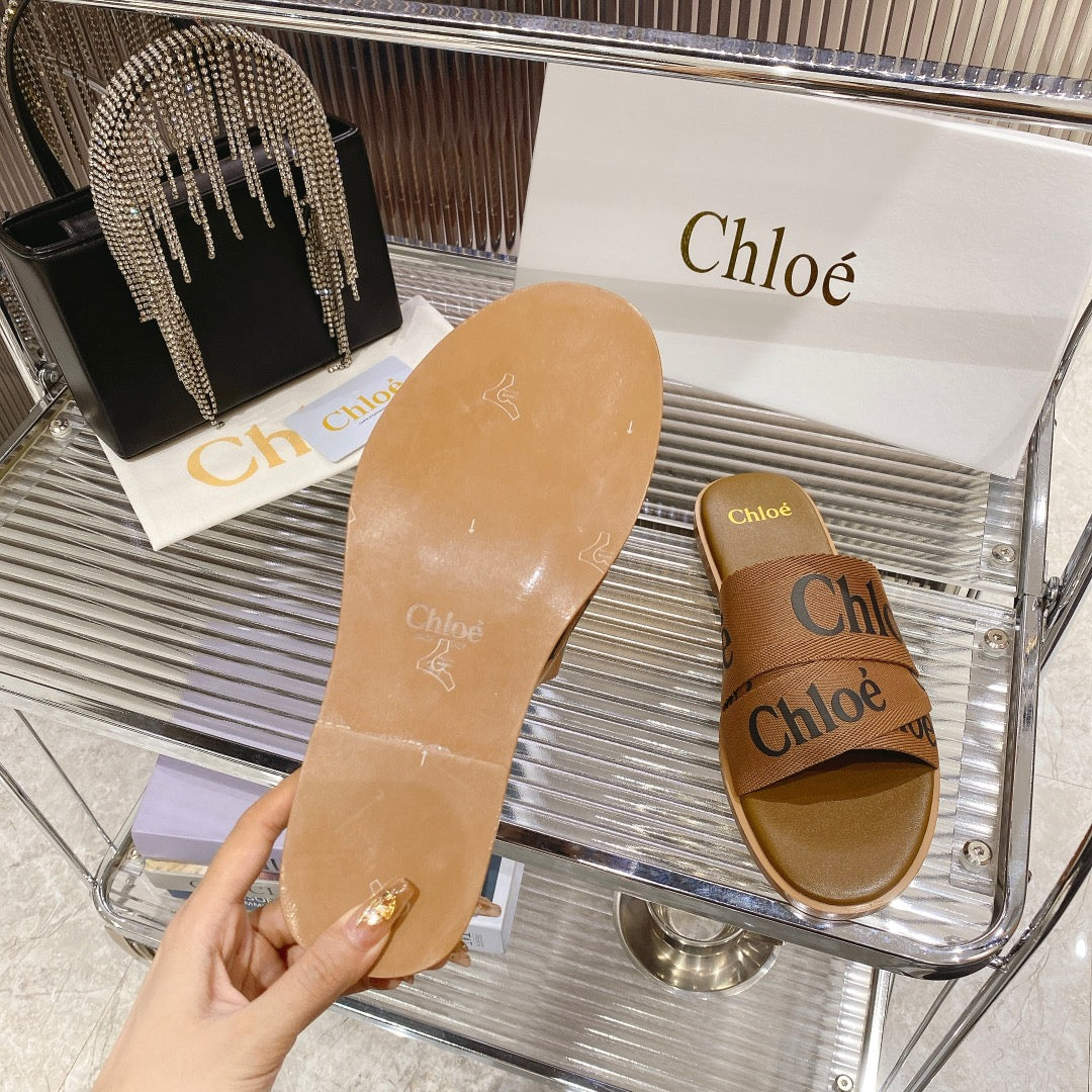 CHLO¨¦ WOODY SLIPPER IN CIDER BROWN CANVAS