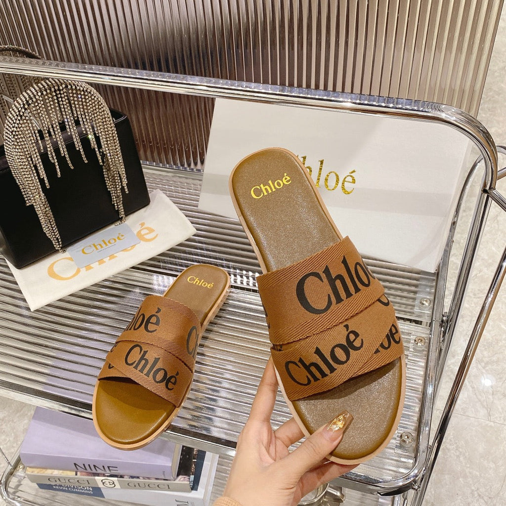 CHLO¨¦ WOODY SLIPPER IN CIDER BROWN CANVAS