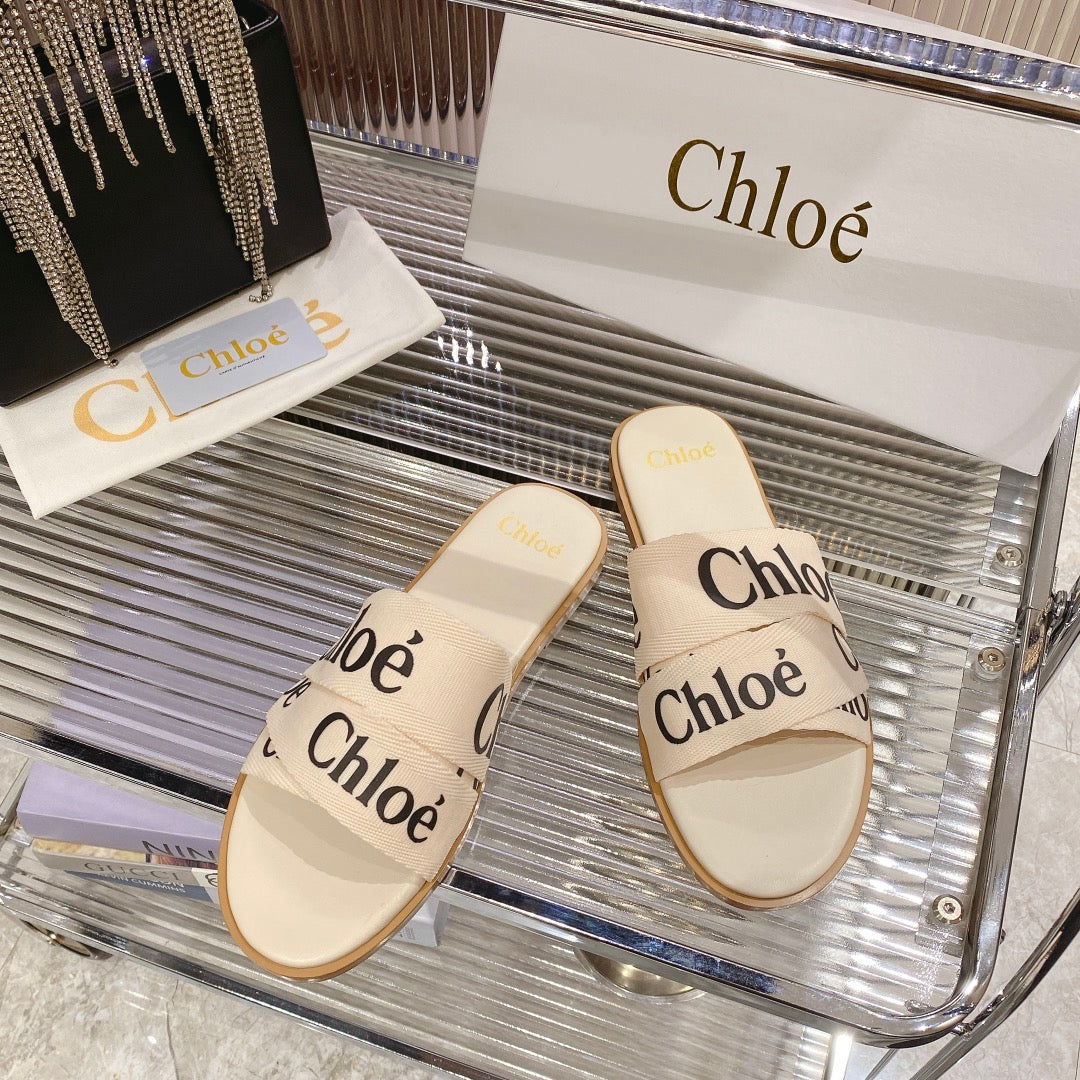 CHLO¨¦ WOODY SLIPPER IN BEIGE MIX BLACK CANVAS
