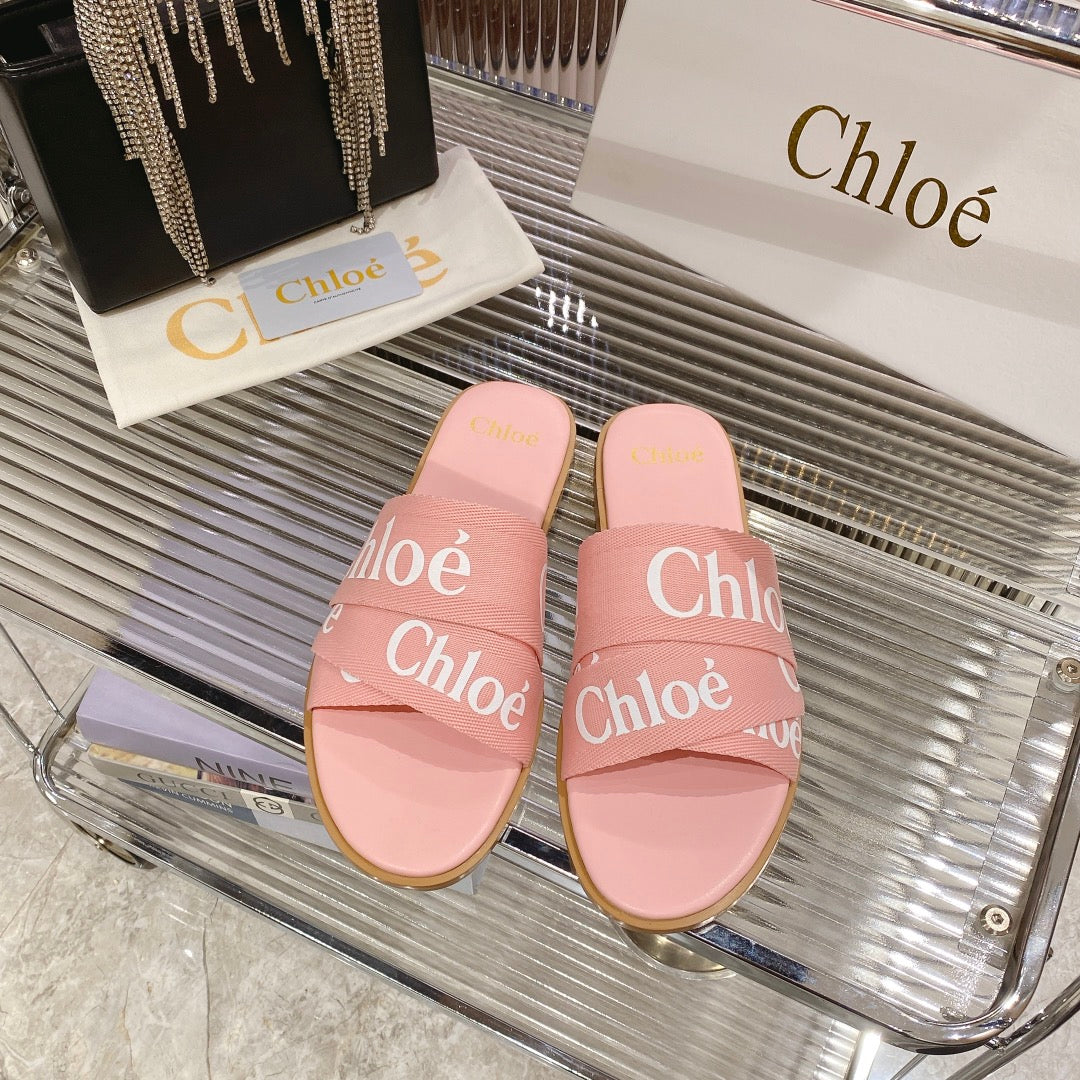 CHLO¨¦ WOODY SLIPPER IN ROSE PINK CANVAS