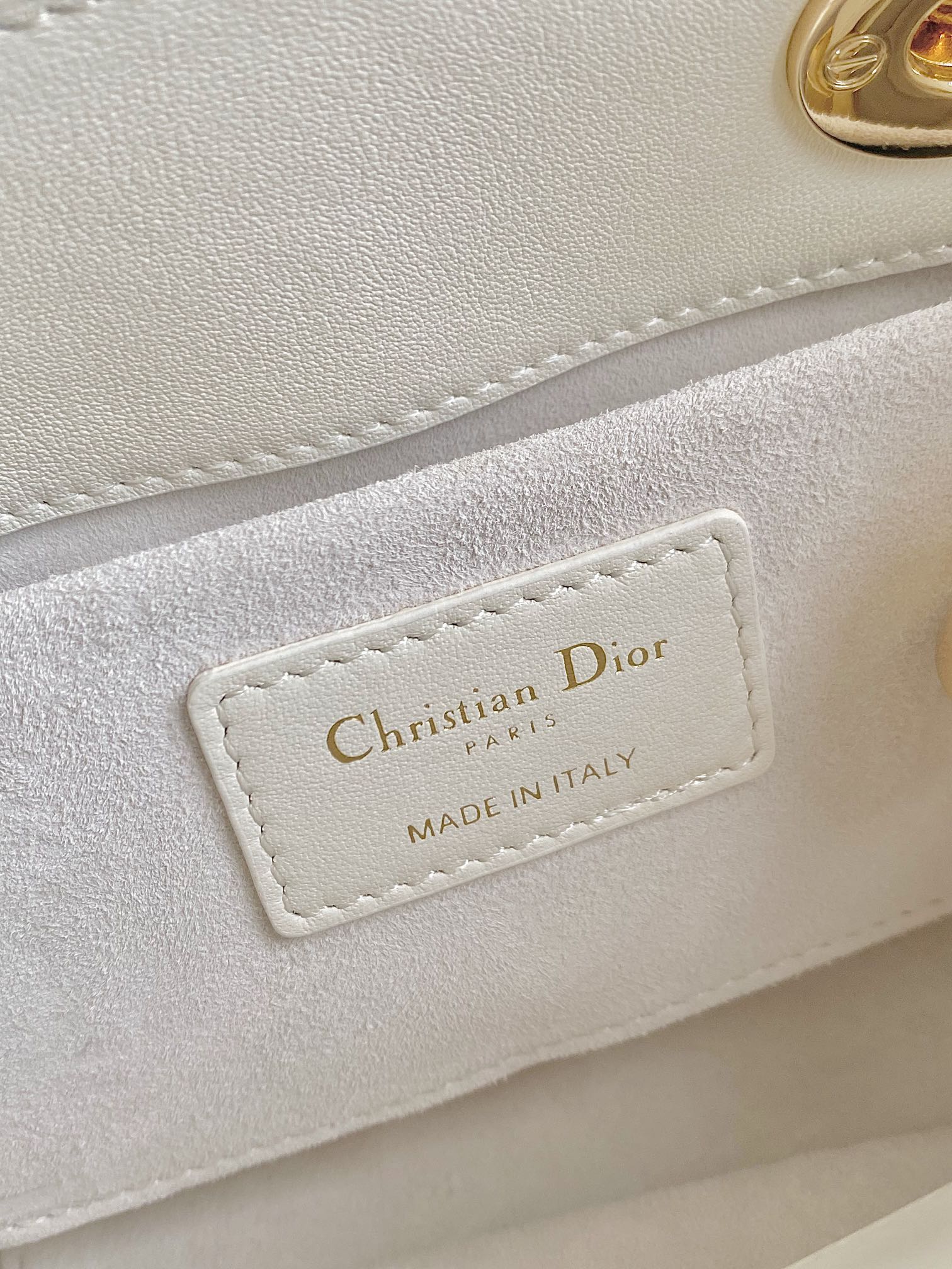MINI LADY 19 IN WHITE LAMBSKIN