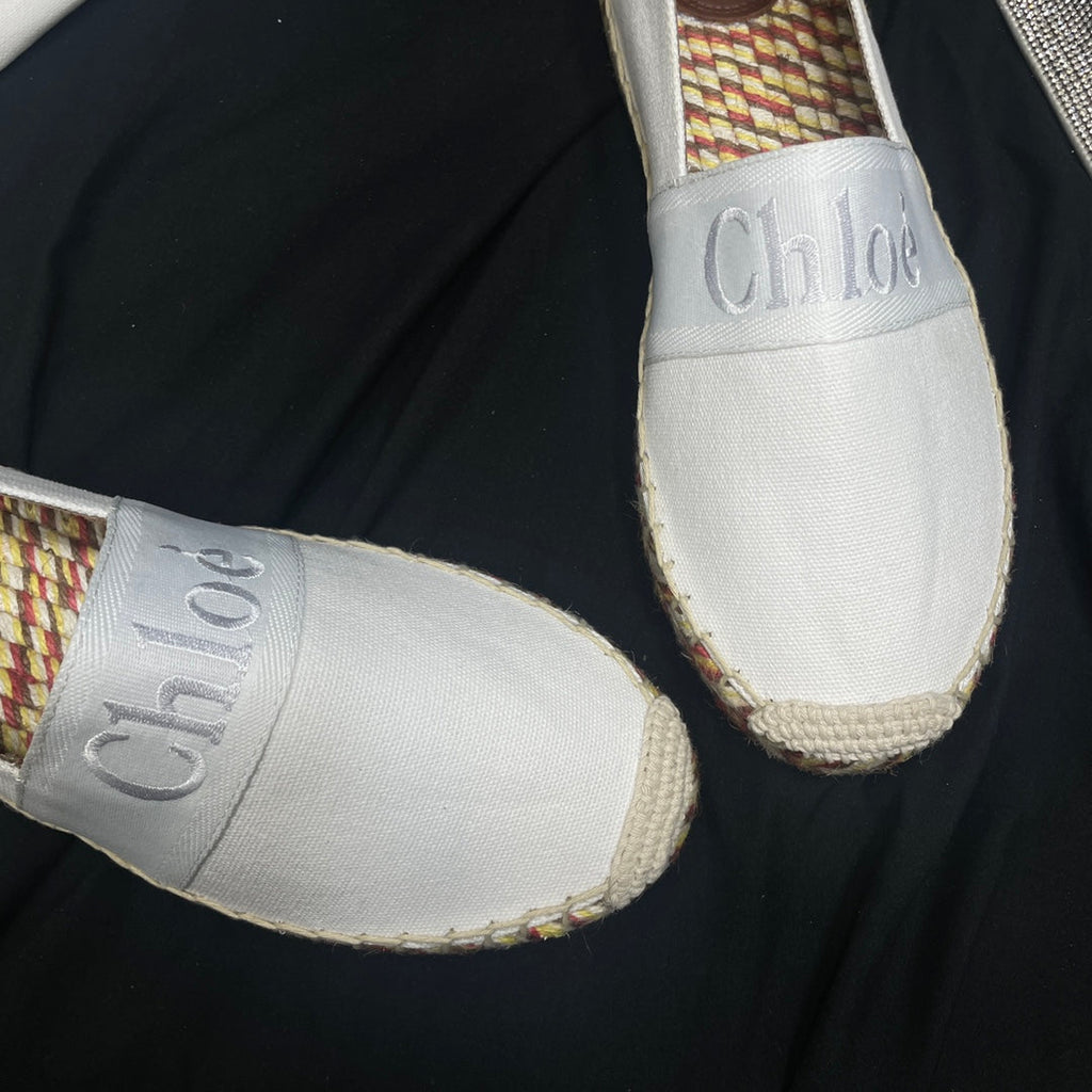 CHLO¨¦ WOVEN LOAFER IN WHITE DENIM AND COLORFUL RAFFIA