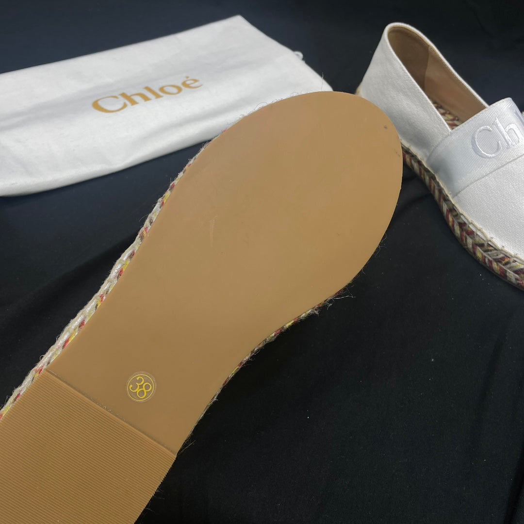 CHLO¨¦ WOVEN LOAFER IN WHITE DENIM AND COLORFUL RAFFIA