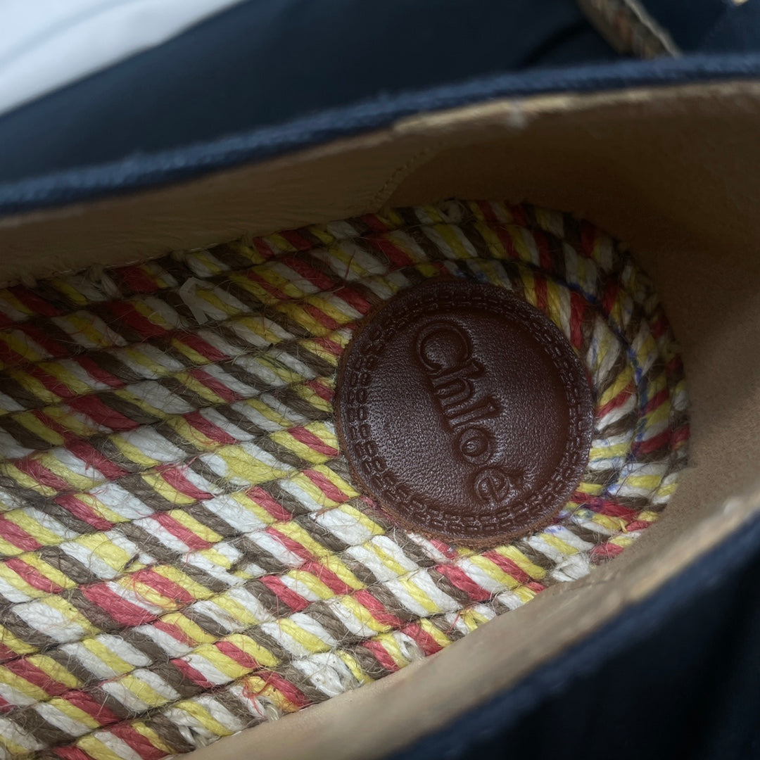 WOVEN LOAFER IN BLACK DENIM AND COLORFUL RAFFIA