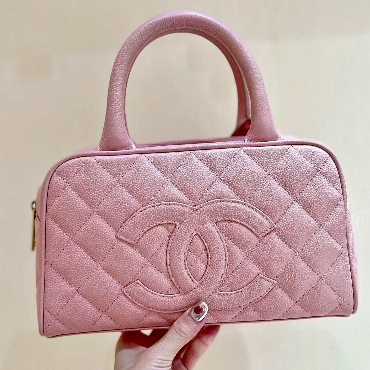 25S CHANEL QUILTED CAVIAR BOWLING BAG 27 IN PINK CALFSKIN