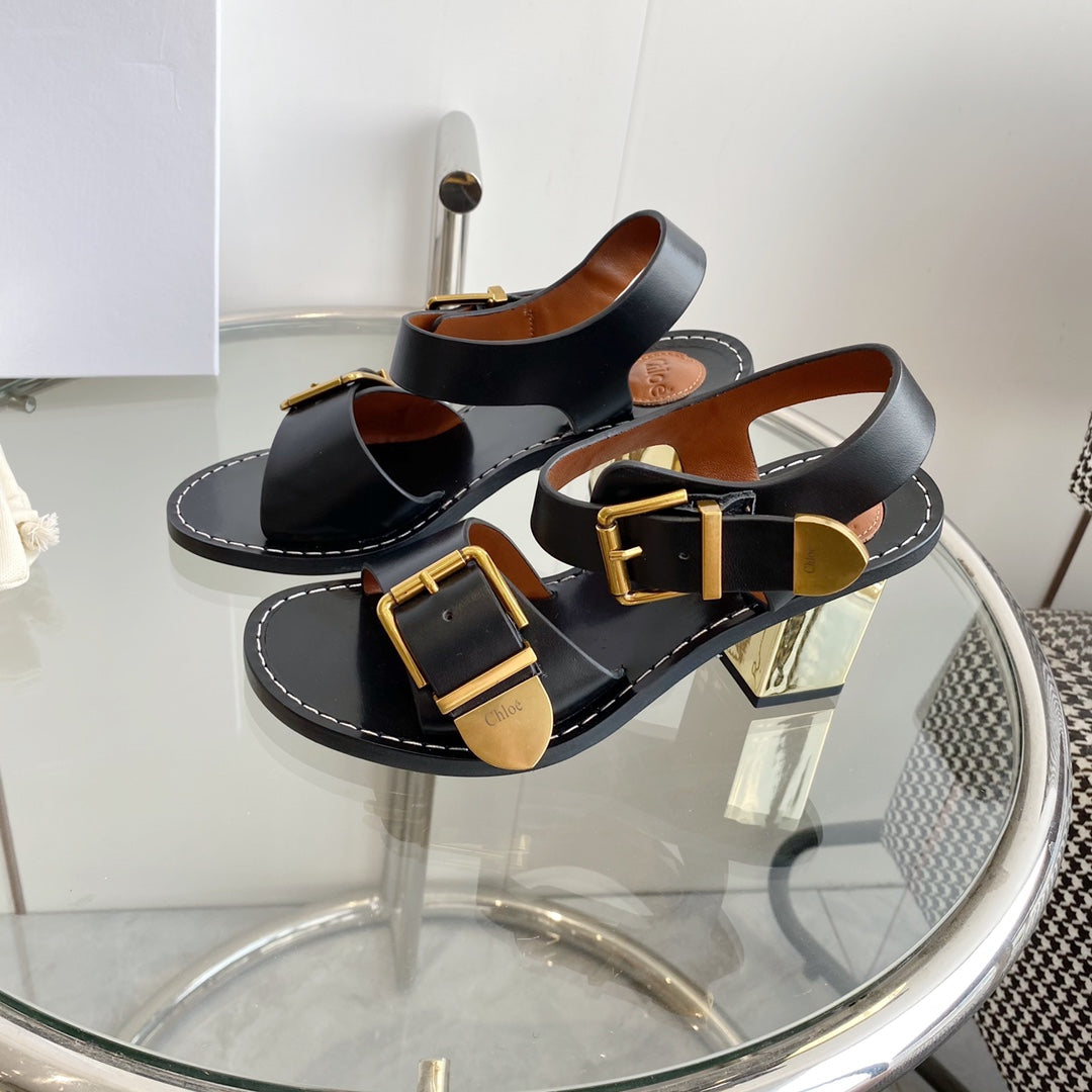 CHLO¨¦ REBECCA LOW HEELED SANDAL IN BLACK LAMBSKIN GOLD HARDWARE