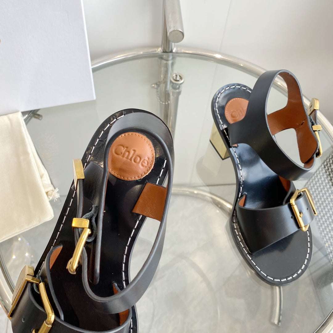 CHLO¨¦ REBECCA LOW HEELED SANDAL IN BLACK LAMBSKIN GOLD HARDWARE