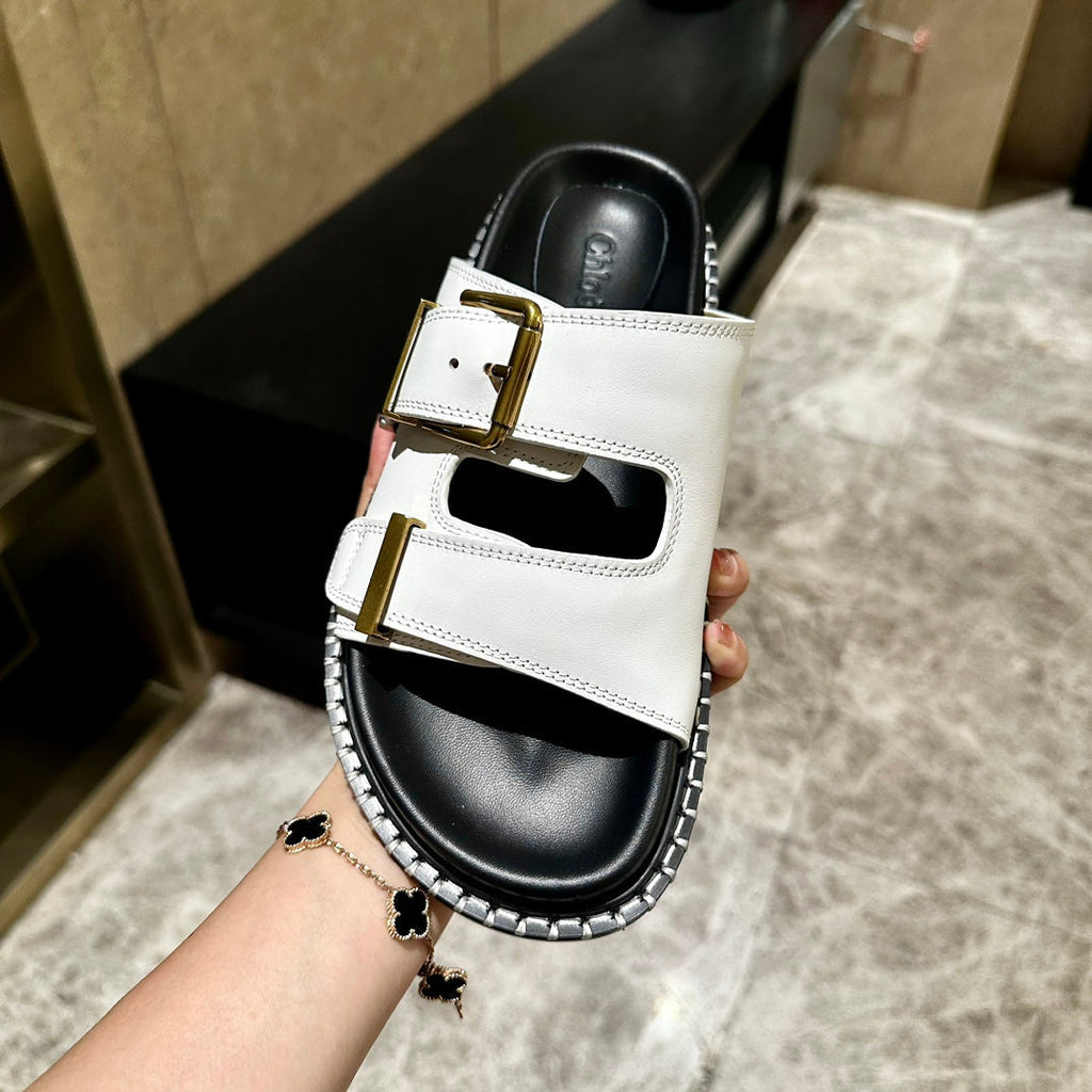 CHLO¨¦ DAD SANDALS IN WHITE CALFSKIN WITH GOLD HARDWARE