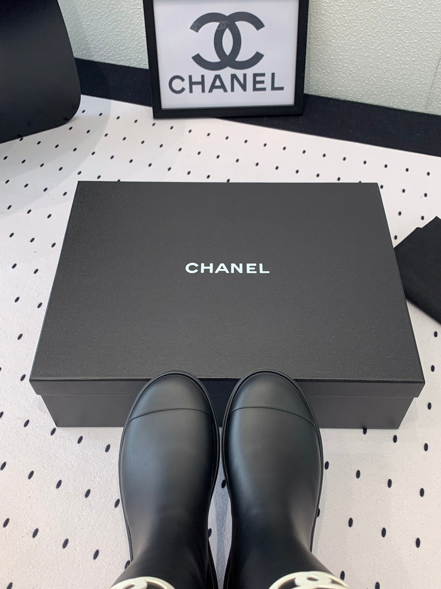 cc rainboot chanel black coler