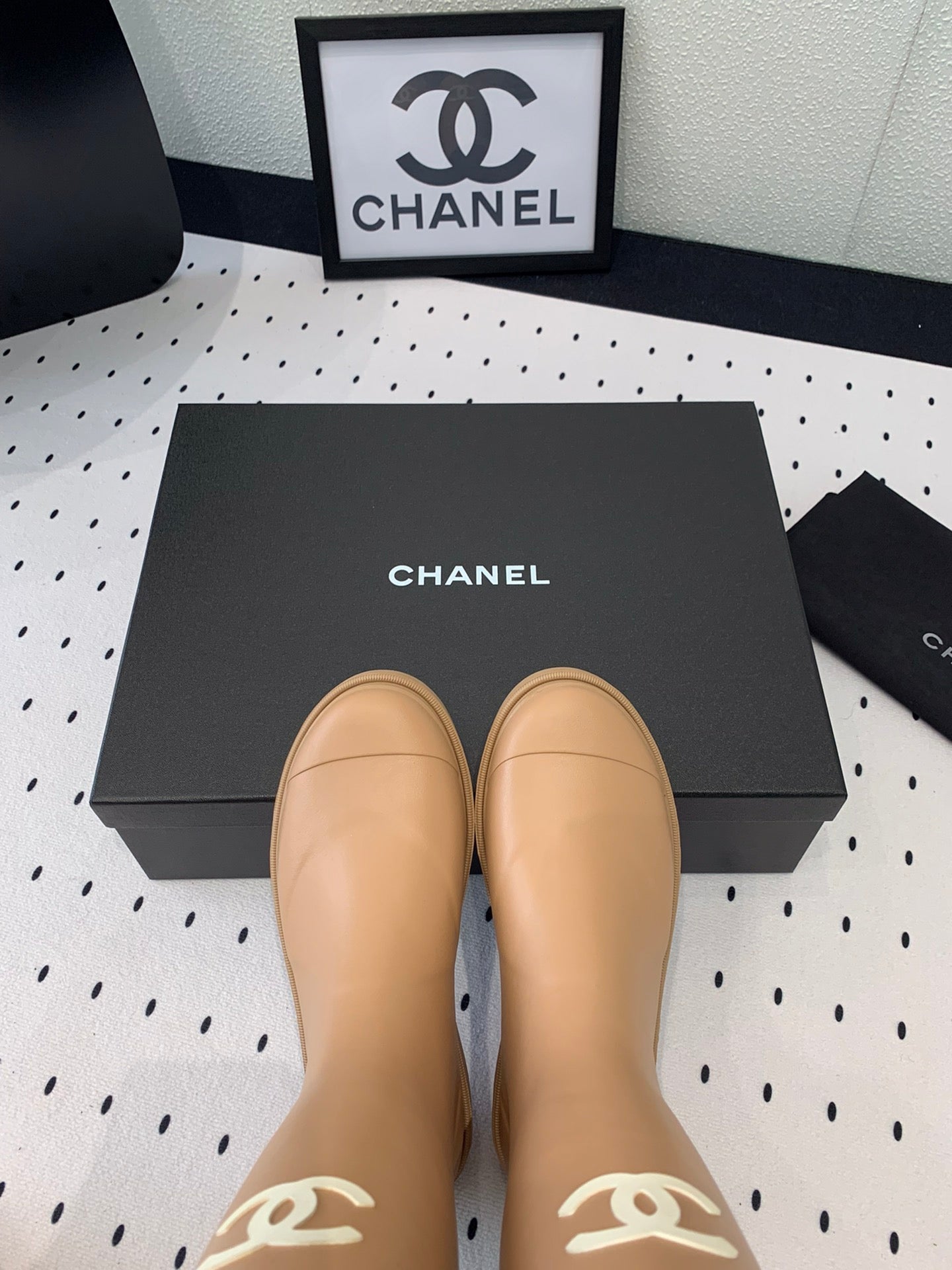 cc rainboot chanel cream coler