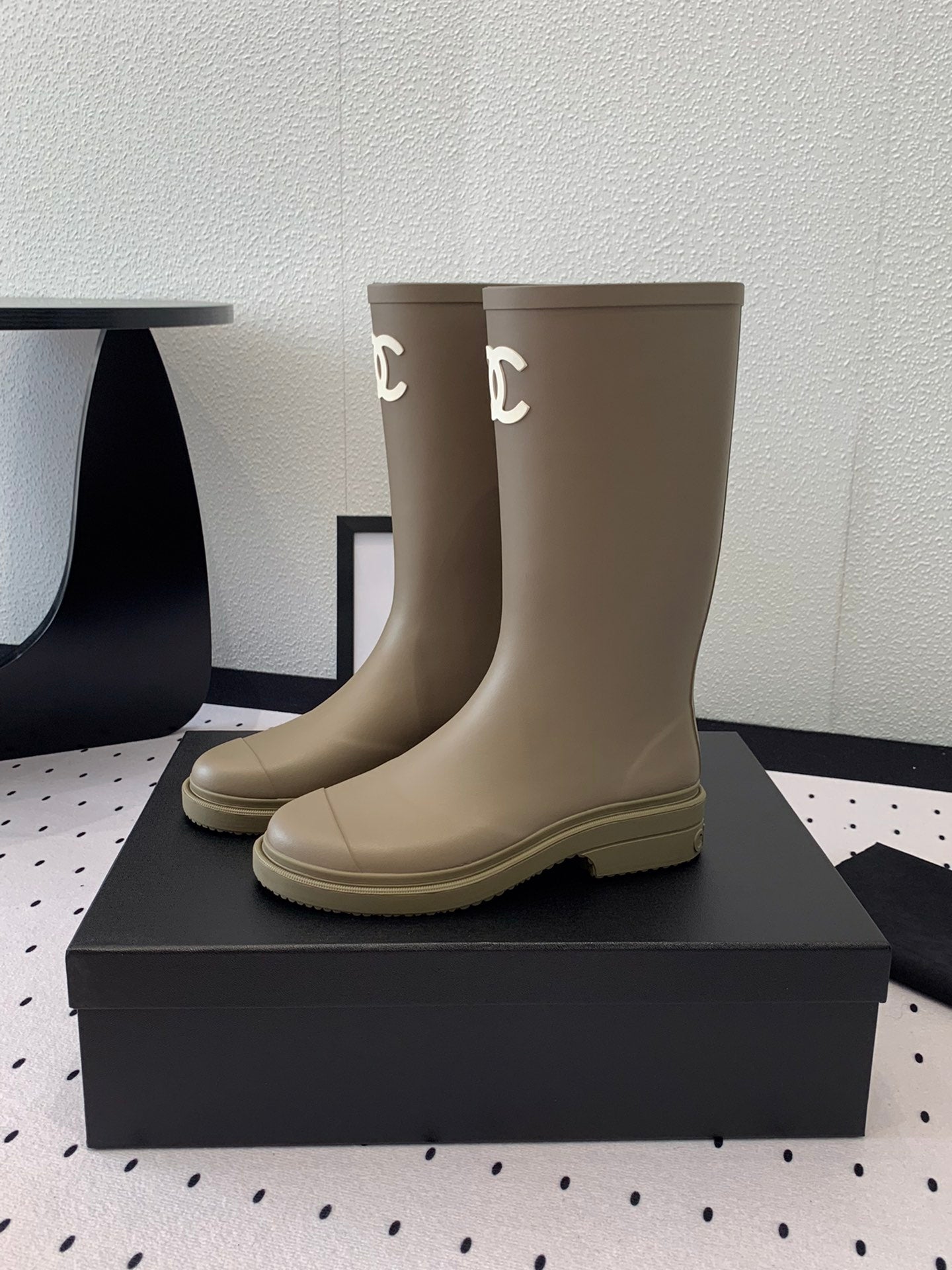 cc rainboot chanel dark beige