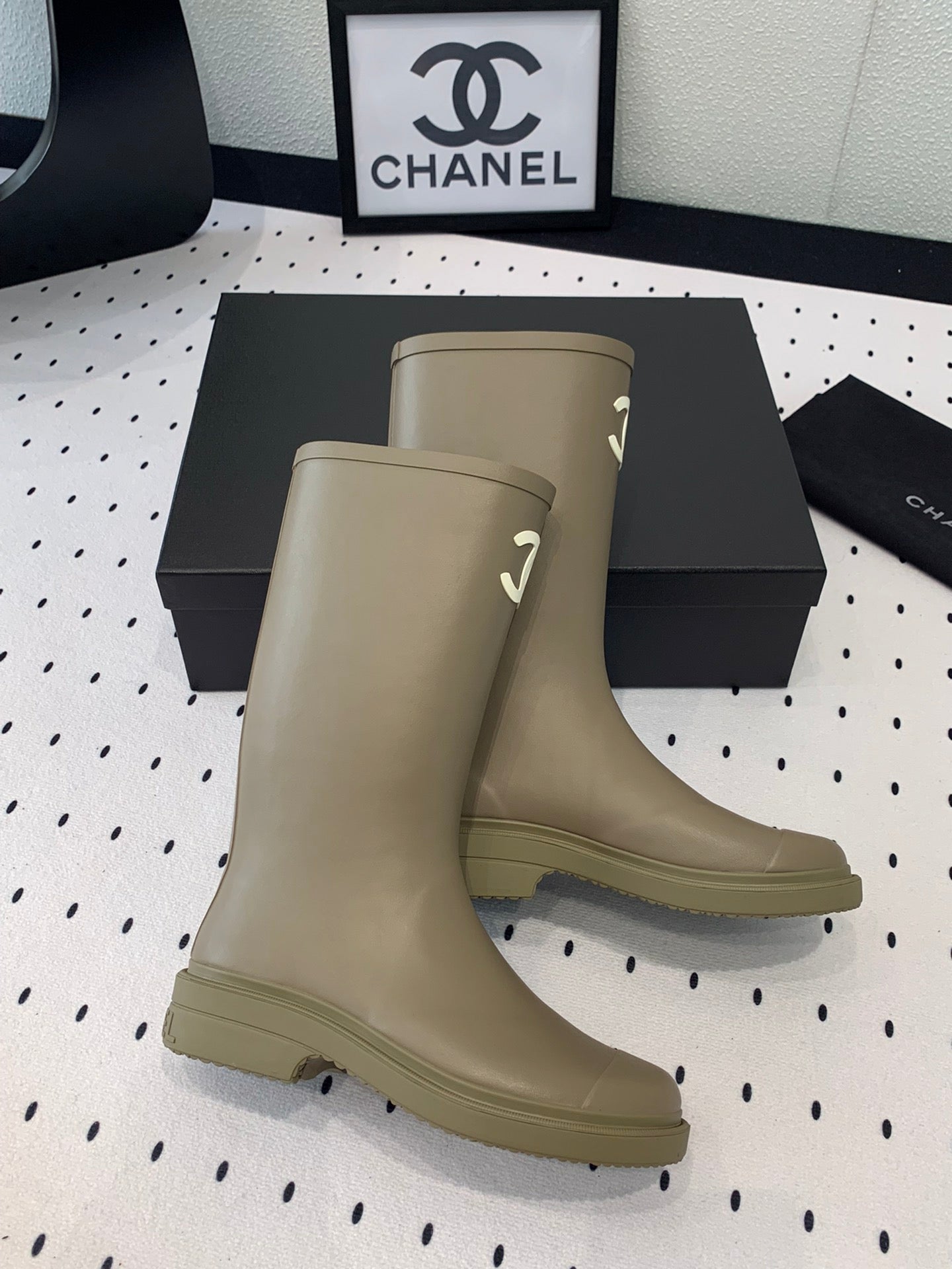 cc rainboot chanel dark beige
