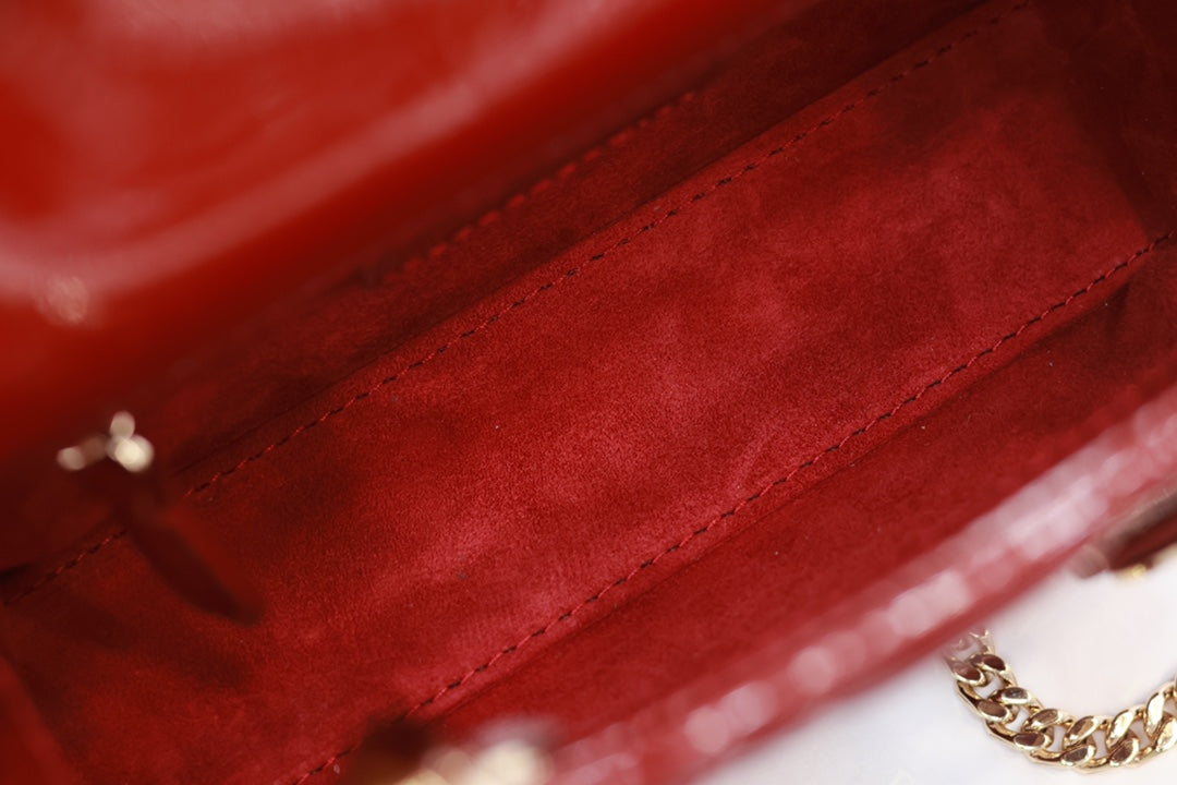 MINI LADY BAG 17 IN RED QUILTED MACROCANNAGE CALFSKIN