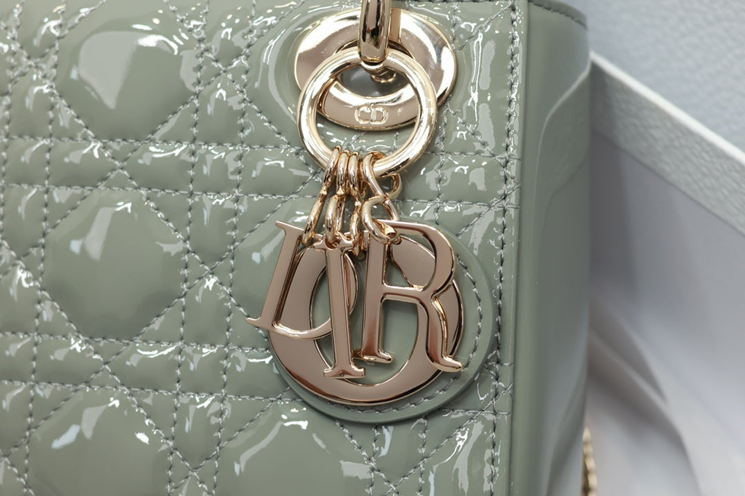 MINI LADY BAG 17 IN PALE LEAF GREEN QUILTED MACROCANNAGE CALFSKIN