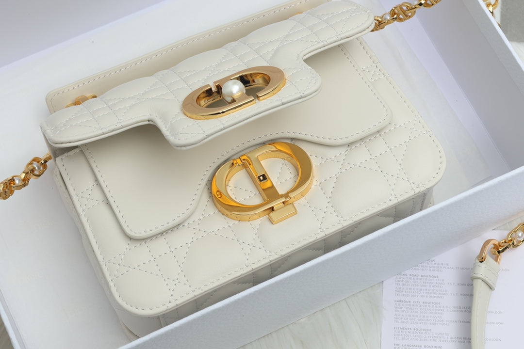 JOLIE TOP HANDLE BAG 19 IN WHITE CANNAGE CALFSKIN