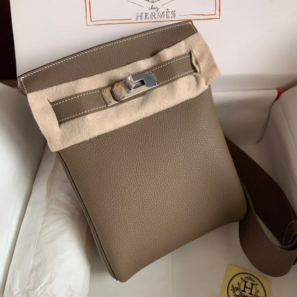 HAC ¨¤ DOS PM BACKPACK IN BROWN TOGO CALFSKIN