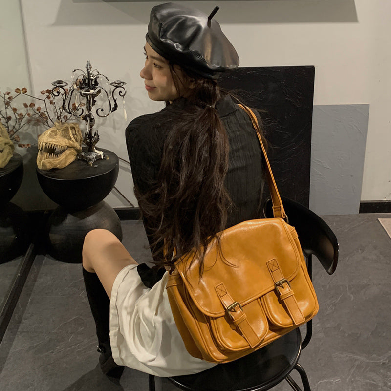 Women’s Retro Dark Academia Large Capacity Shoulder & Crossbody Bag