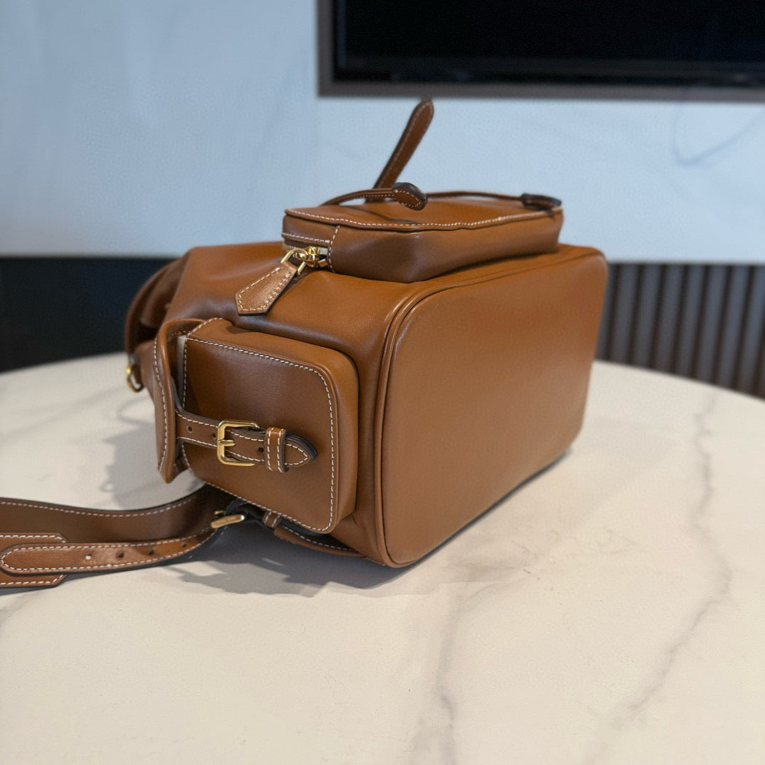 MM CLASSIC BACKPACK 30 IN CARAMEL BROWN CALFSKIN LEATHER
