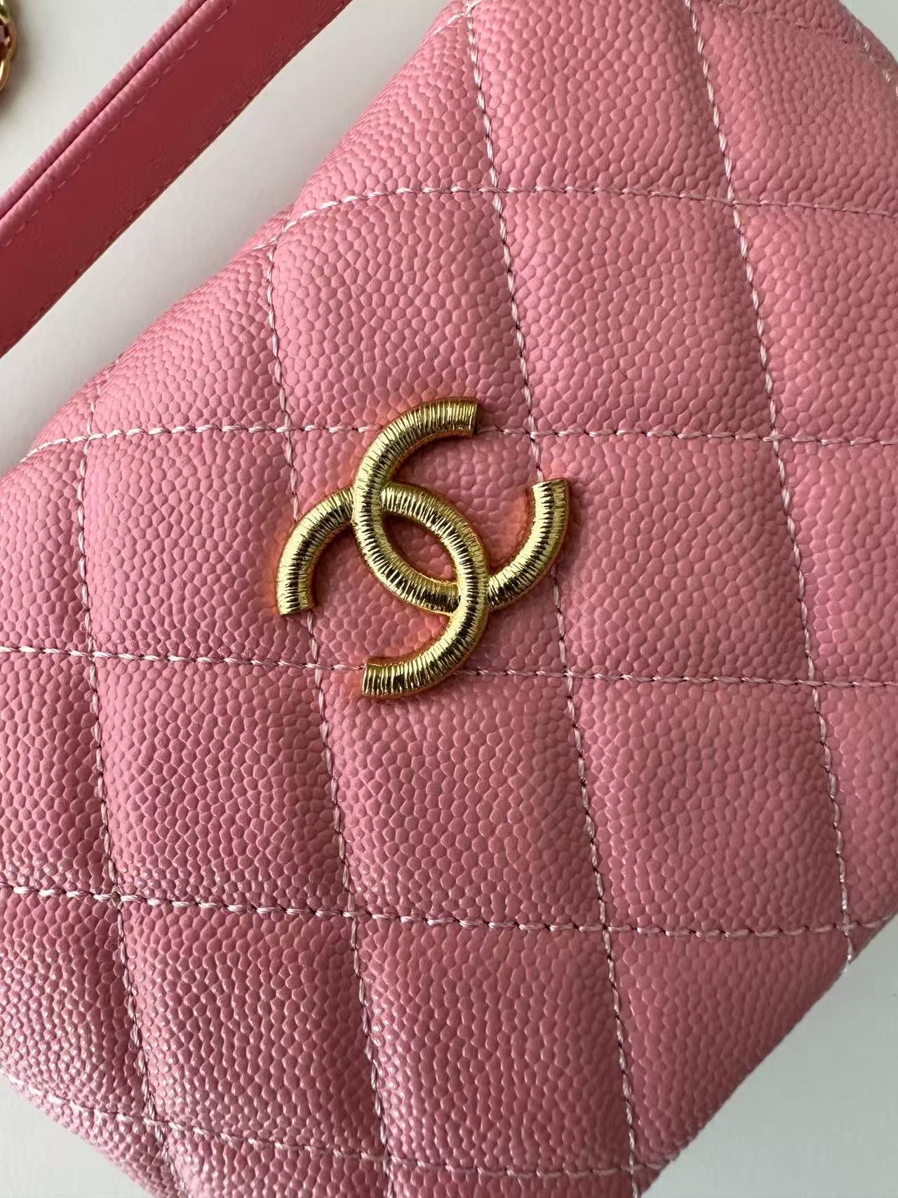 CC TOP HANDLE BAG 19 IN PINK GRAINED CALFSKIN