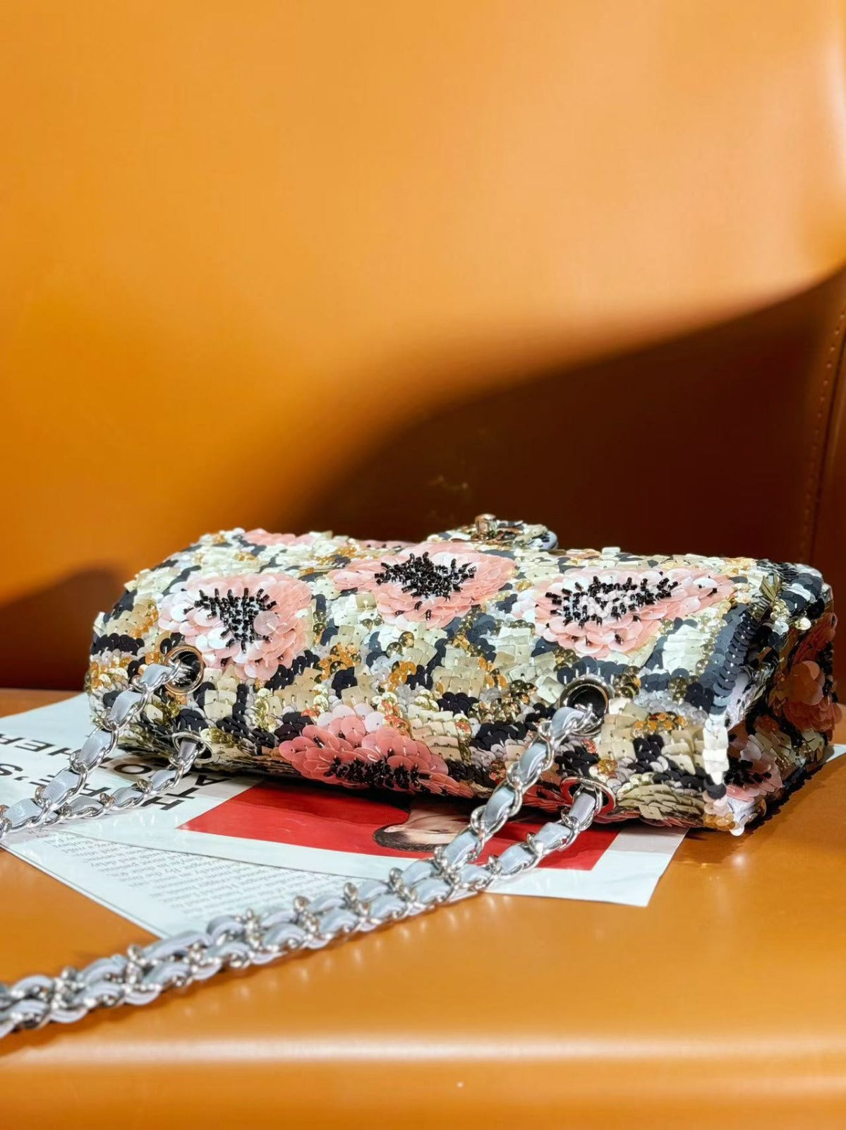 CC FLORAL SHOULDER BAG IN MULTICOLOR SEQUIN