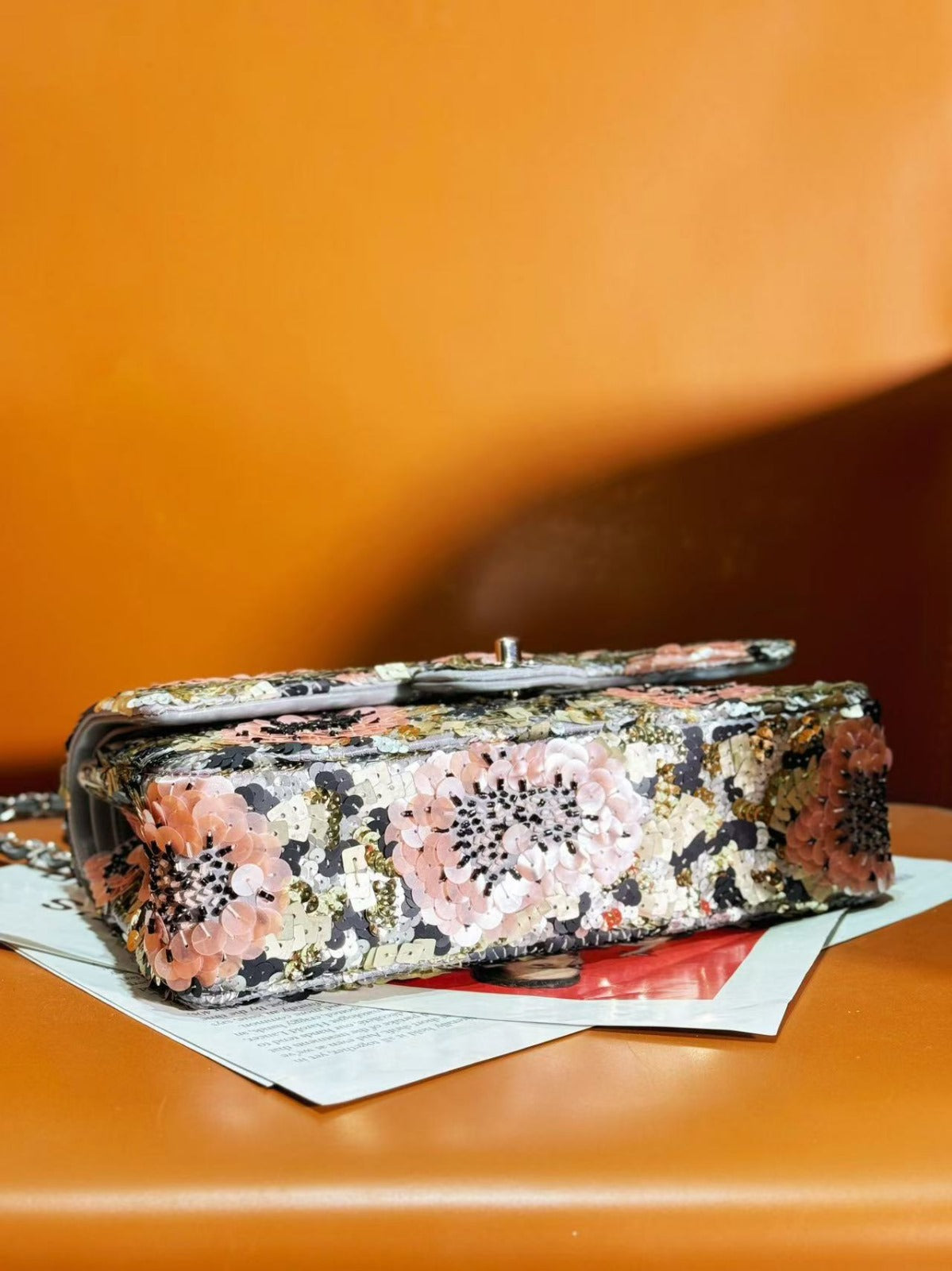 CC FLORAL SHOULDER BAG IN MULTICOLOR SEQUIN