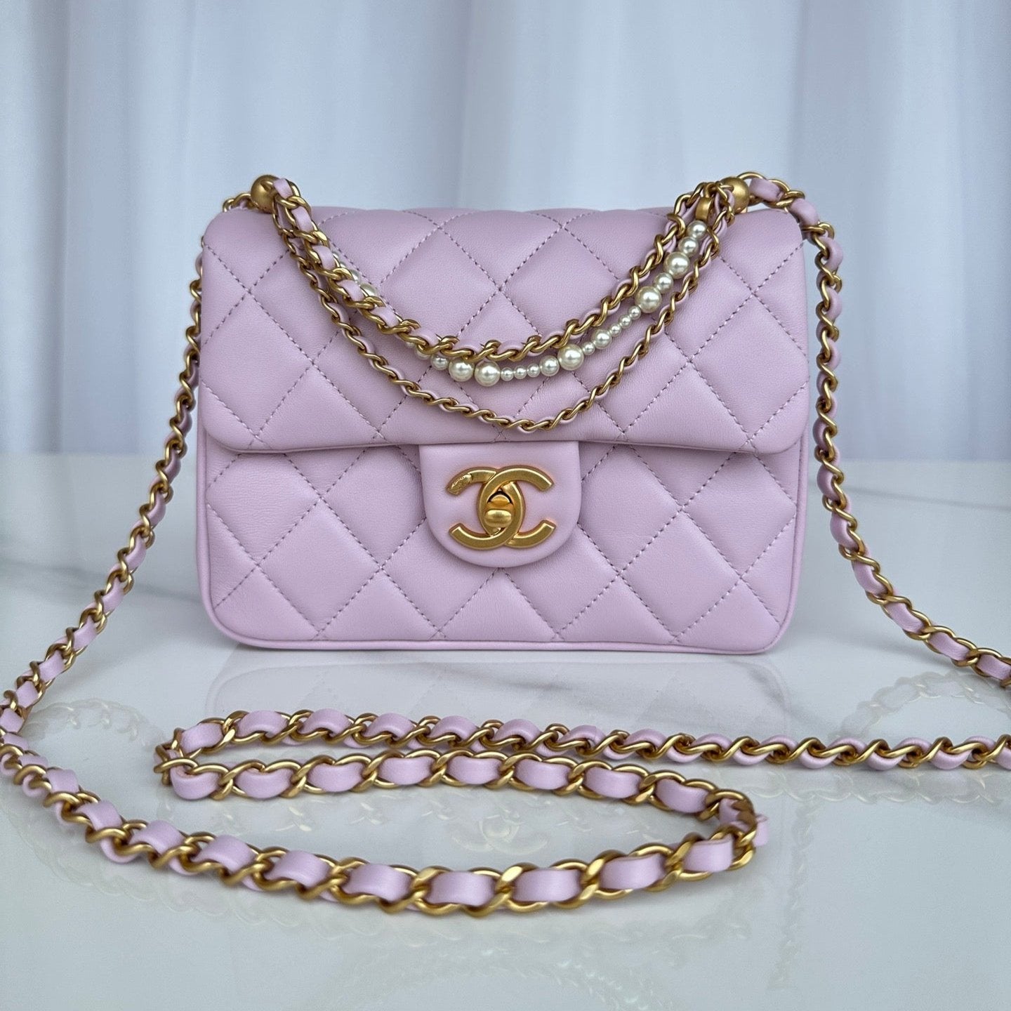 CC SMALL 20 FLAP BAG IN LIGHT PINK CALFSKIN