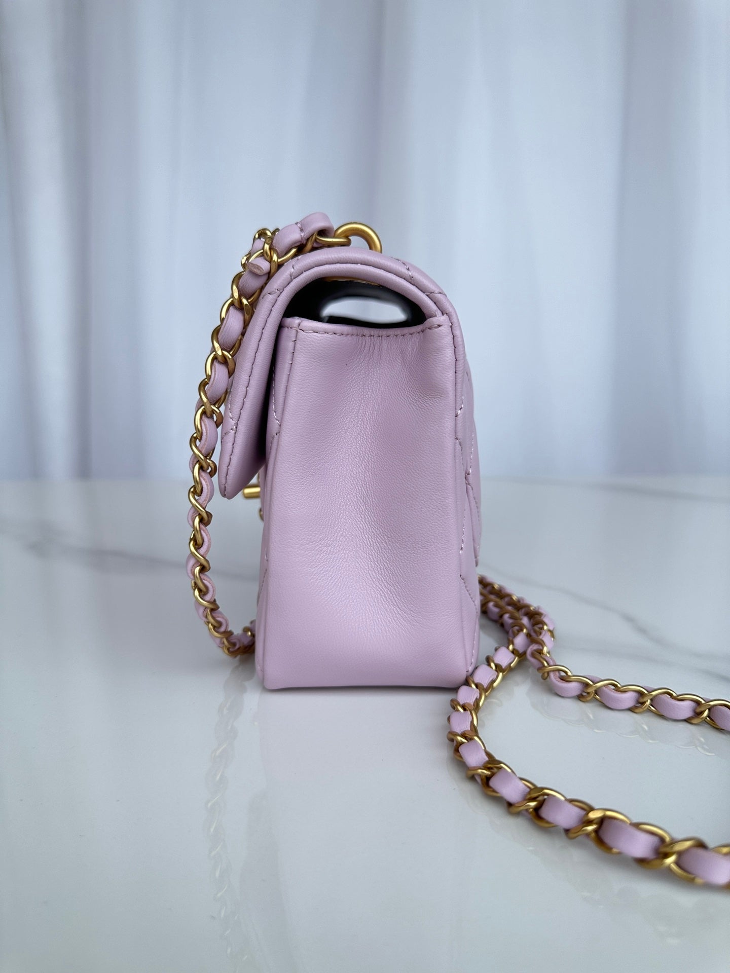 CC SMALL 20 FLAP BAG IN LIGHT PINK CALFSKIN