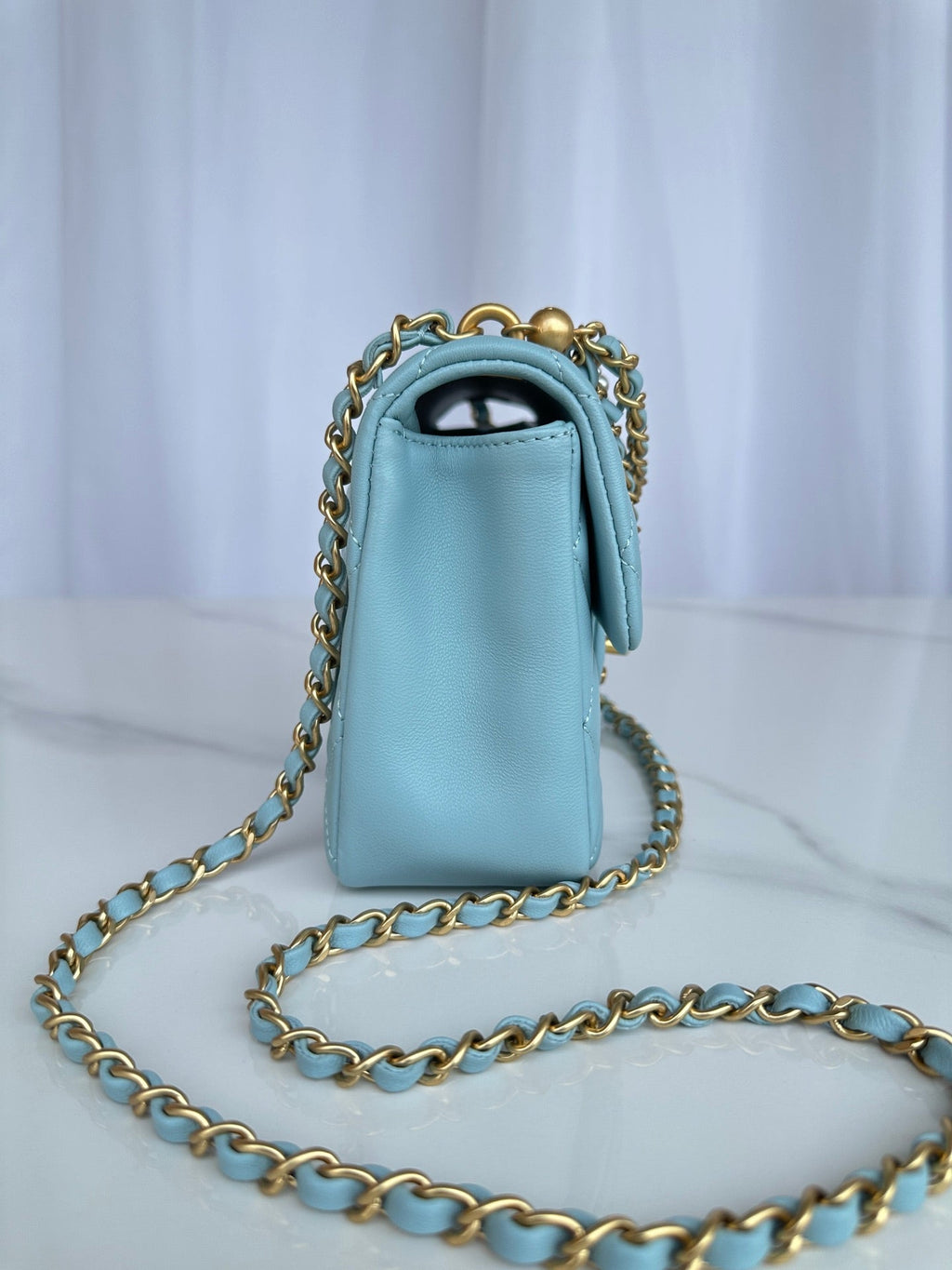 CC SMALL 20 FLAP BAG IN LIGHT BLUE CALFSKIN