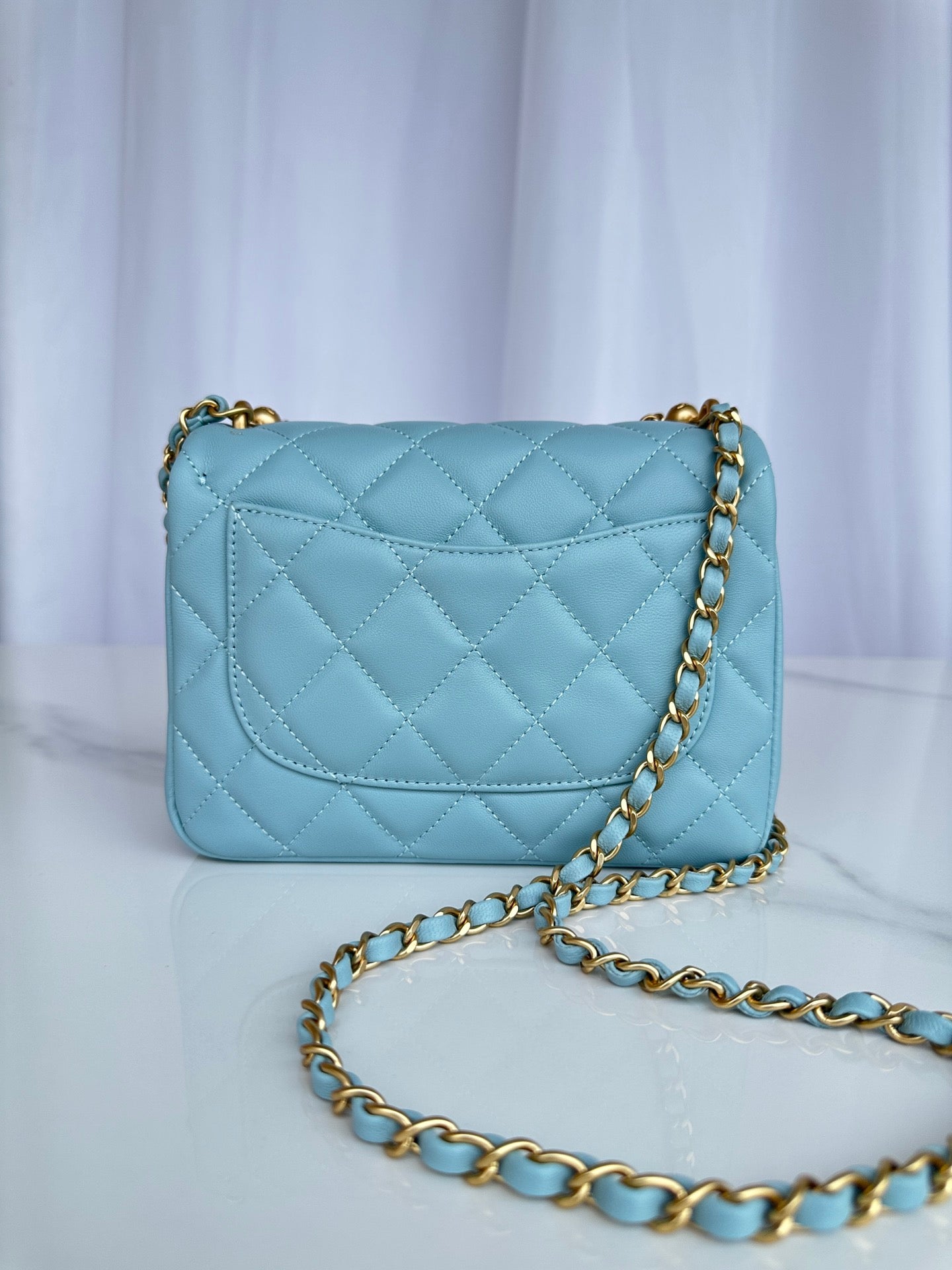 CC SMALL 20 FLAP BAG IN LIGHT BLUE CALFSKIN
