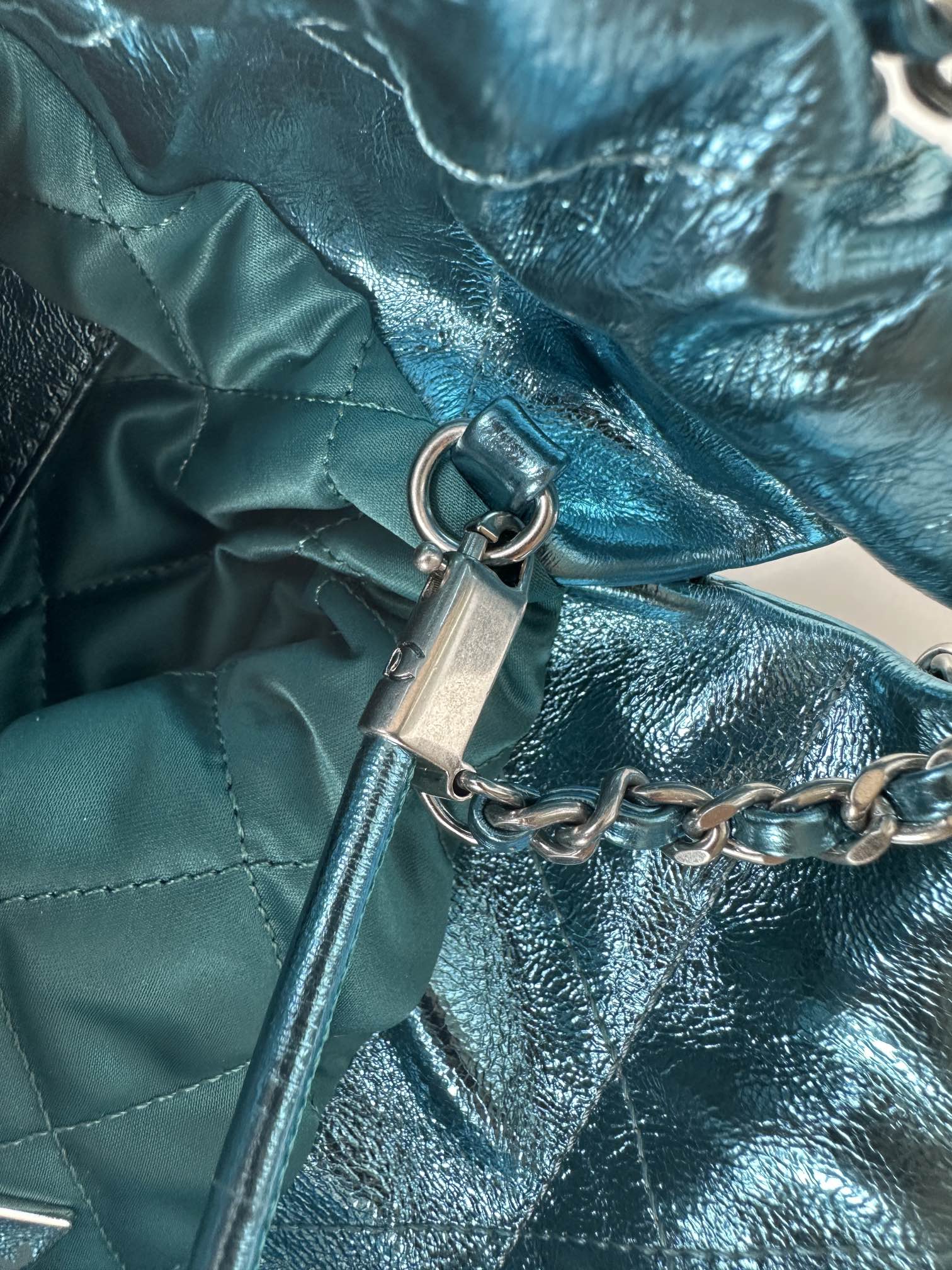 CC MINI 20 BAG IN CERULEAN BLUE METALLIC LAMBSKIN