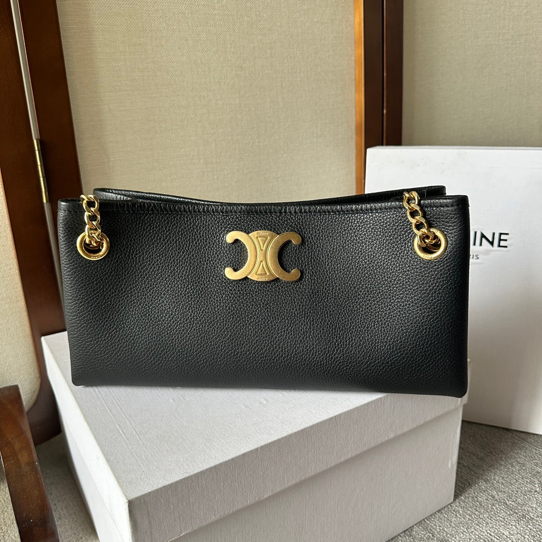 NEWSPAPER TRIOMPHE SOFT 31 BLACK IN CALFSKIN