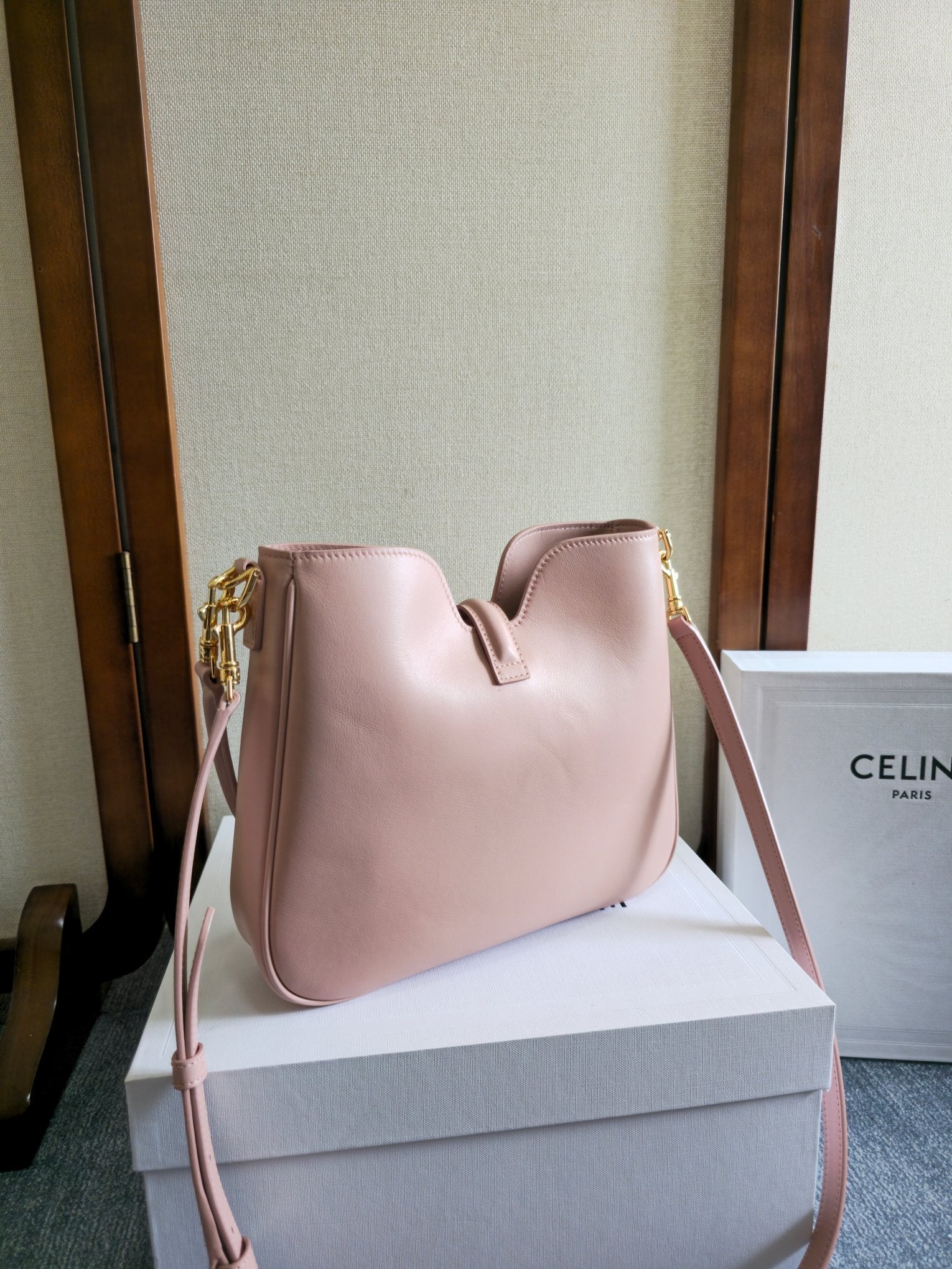 SMALL CAMILLE 16 SOFT BAG 24 IN DUSTY ROSE BEIGE CALFSKIN