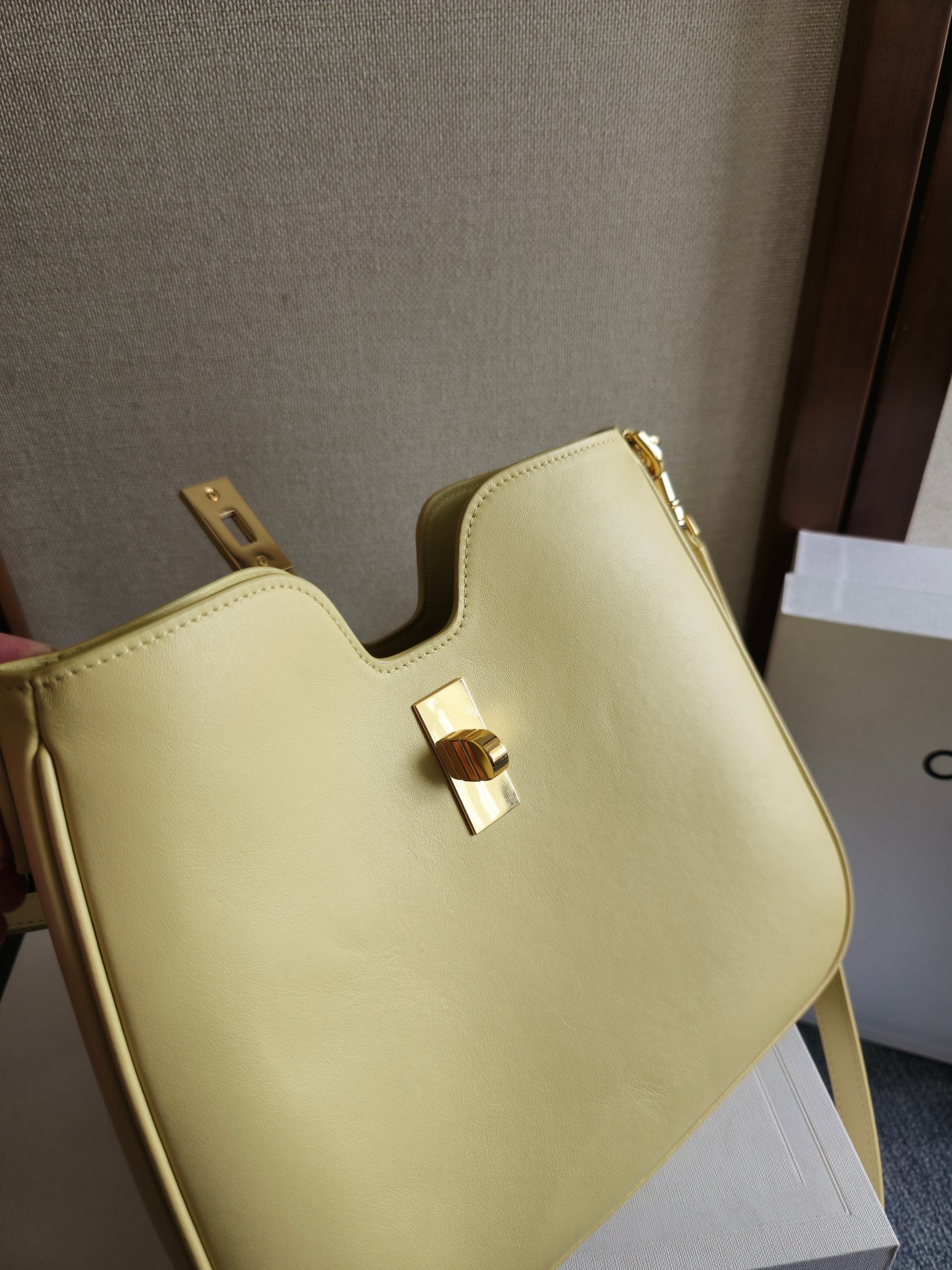 SMALL CAMILLE 16 SOFT BAG 24 IN SPRING YELLOW CALFSKIN