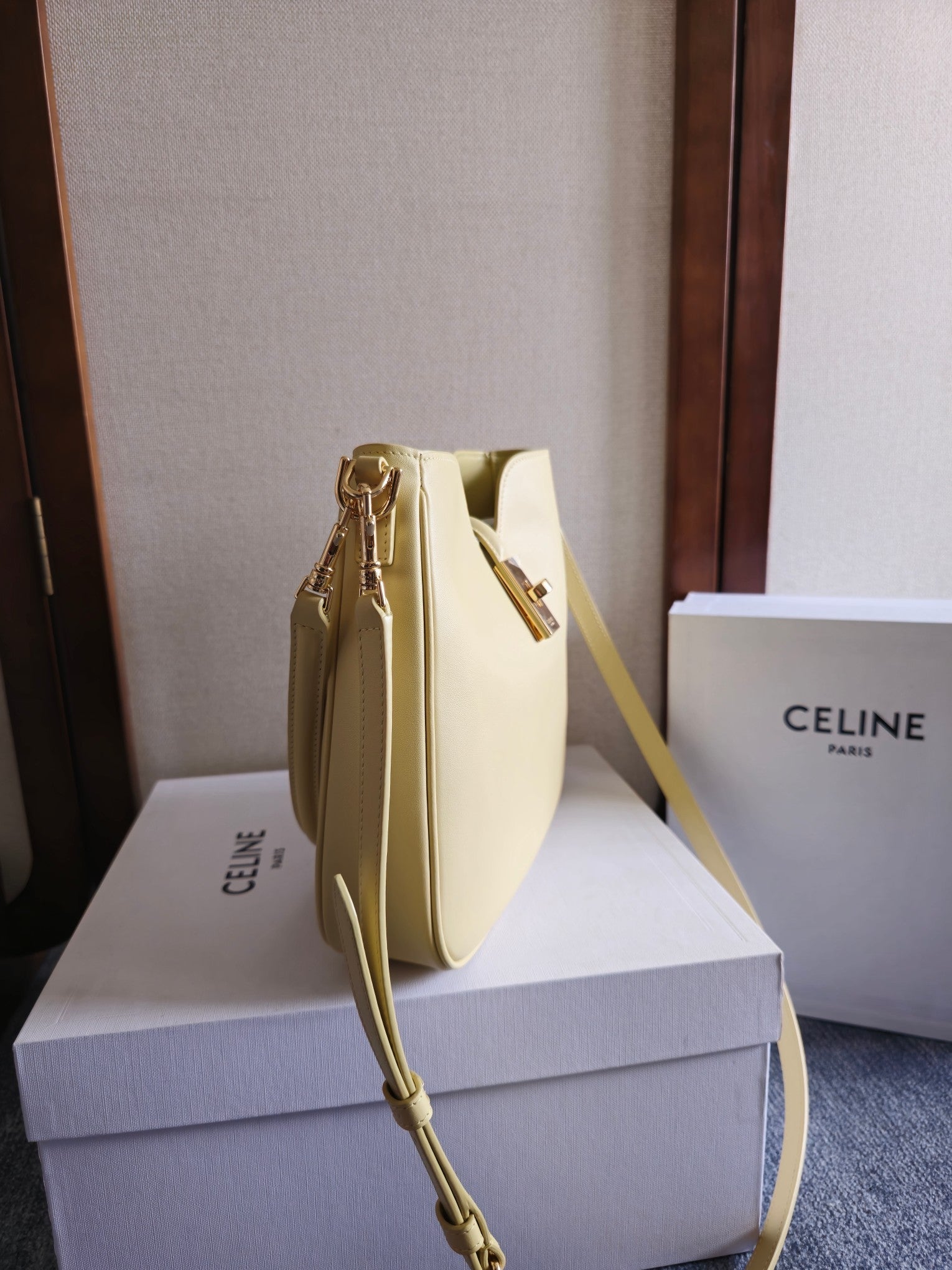 SMALL CAMILLE 16 SOFT BAG 24 IN SPRING YELLOW CALFSKIN