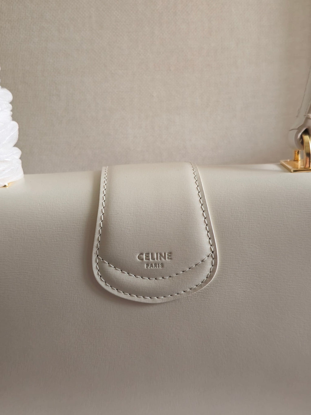 JOSEPHINE BAG 18.5 IN WHITE PATENT CALFSKIN