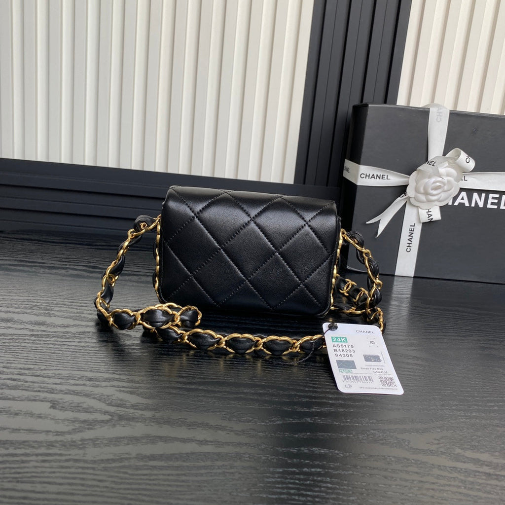 MINI FLAP BAG 16 IN BLACK CALFSKIN GOLD DOUBLE C THICK CHAIN