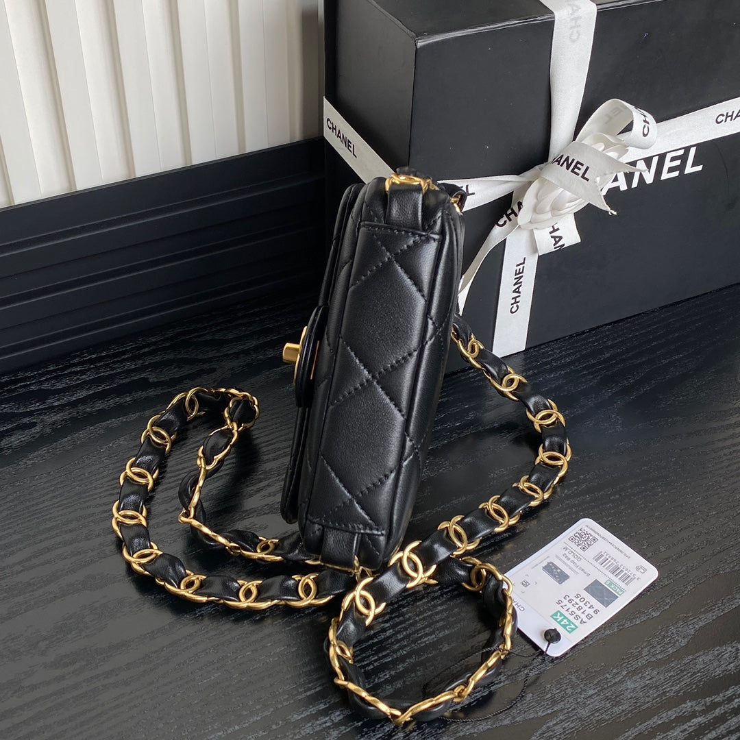 MINI FLAP BAG 16 IN BLACK CALFSKIN GOLD DOUBLE C THICK CHAIN