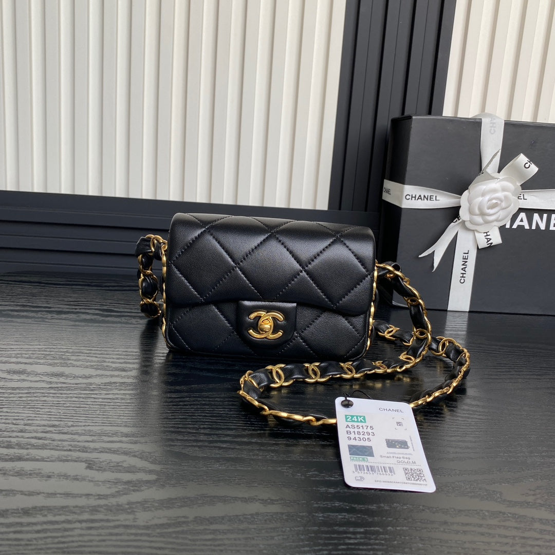 MINI FLAP BAG 16 IN BLACK CALFSKIN GOLD DOUBLE C THICK CHAIN