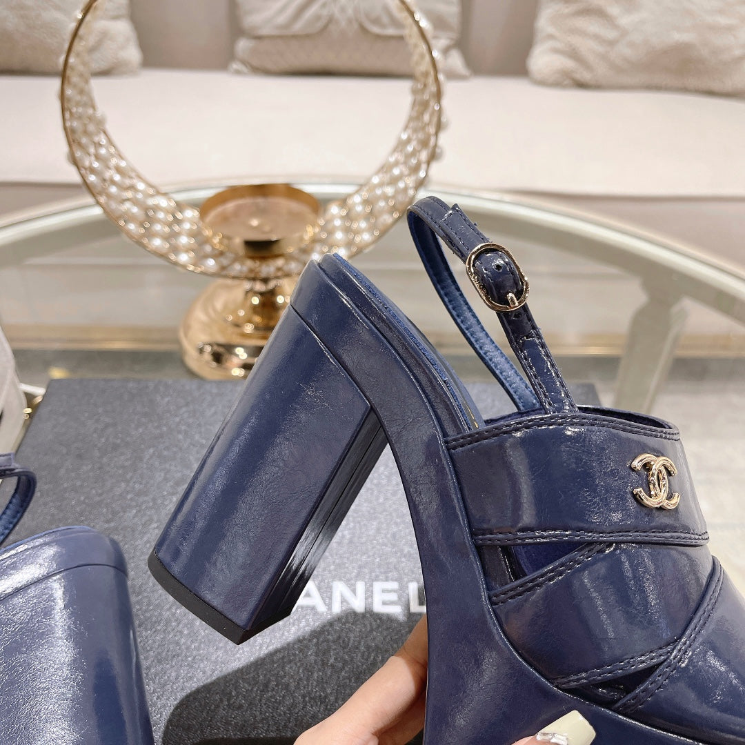 sandals blue patent crumpled lambskin