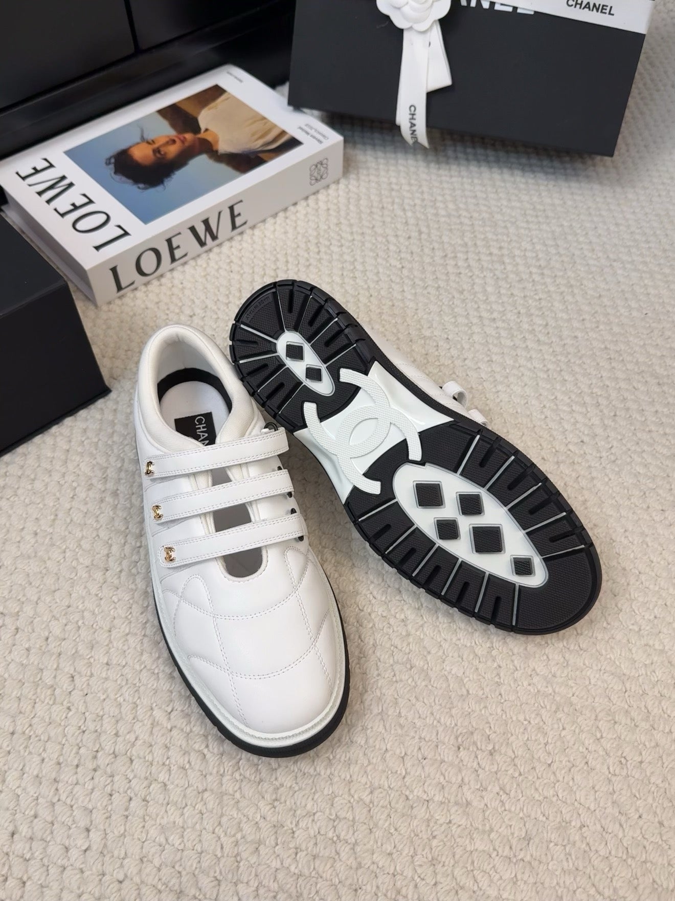 SNEAKERS WITH THREE STRAPS IN WHITE CALFSKIN