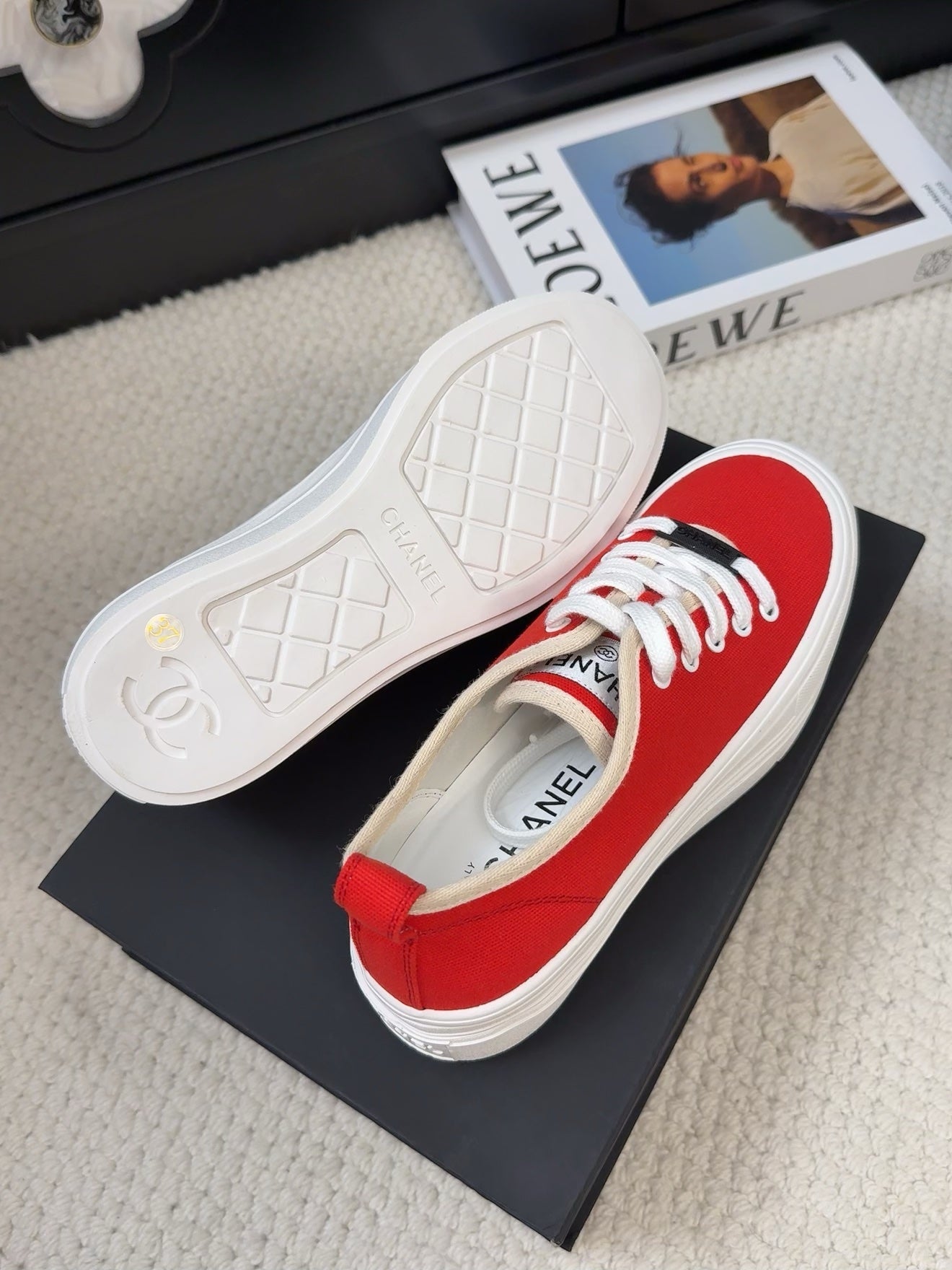 TRAINERS SHOES IN ORANGE RED FABRIC