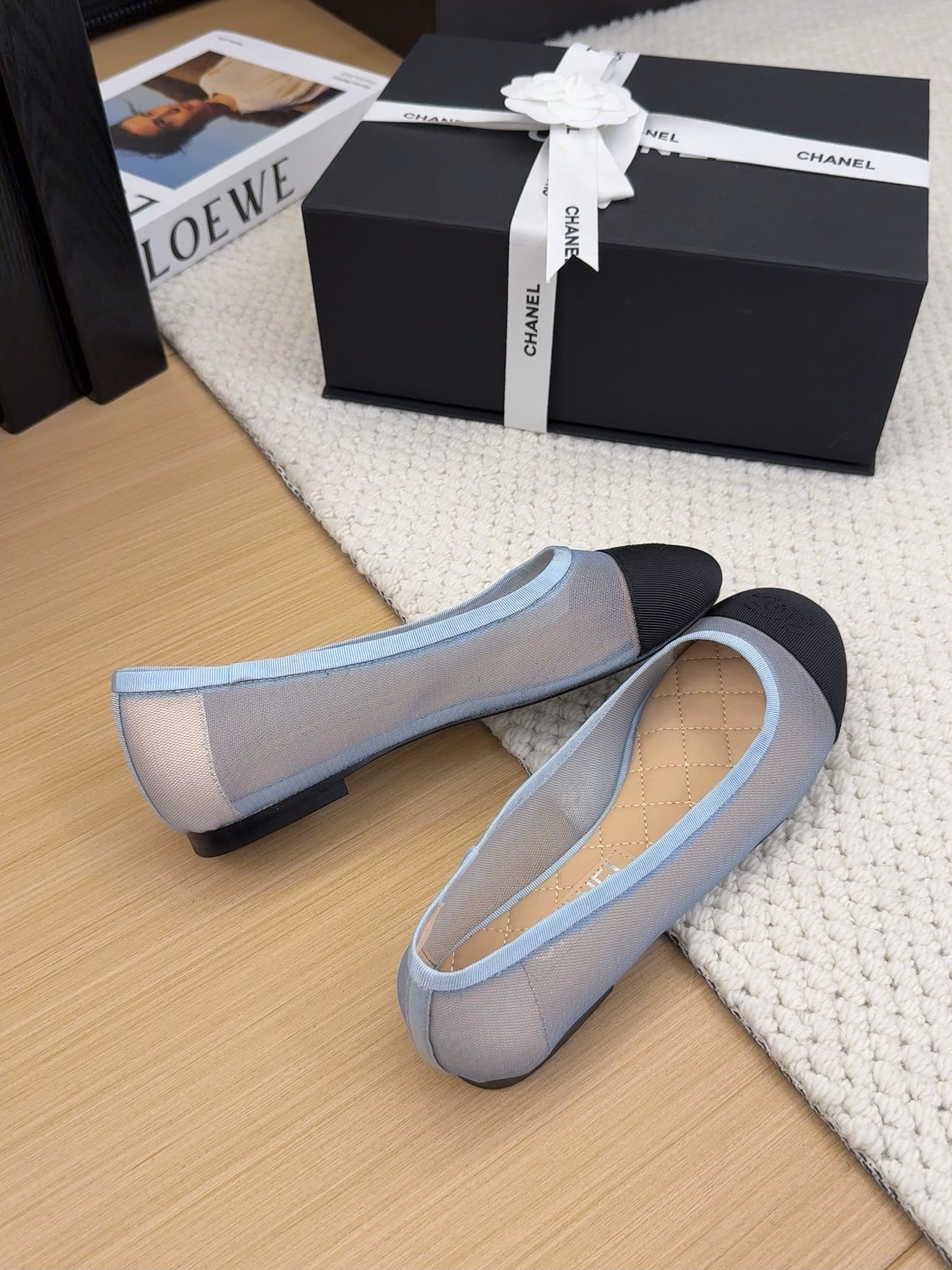 BALLET FLAT IN BLACK FABRIC AND BABY BLUE MESH
