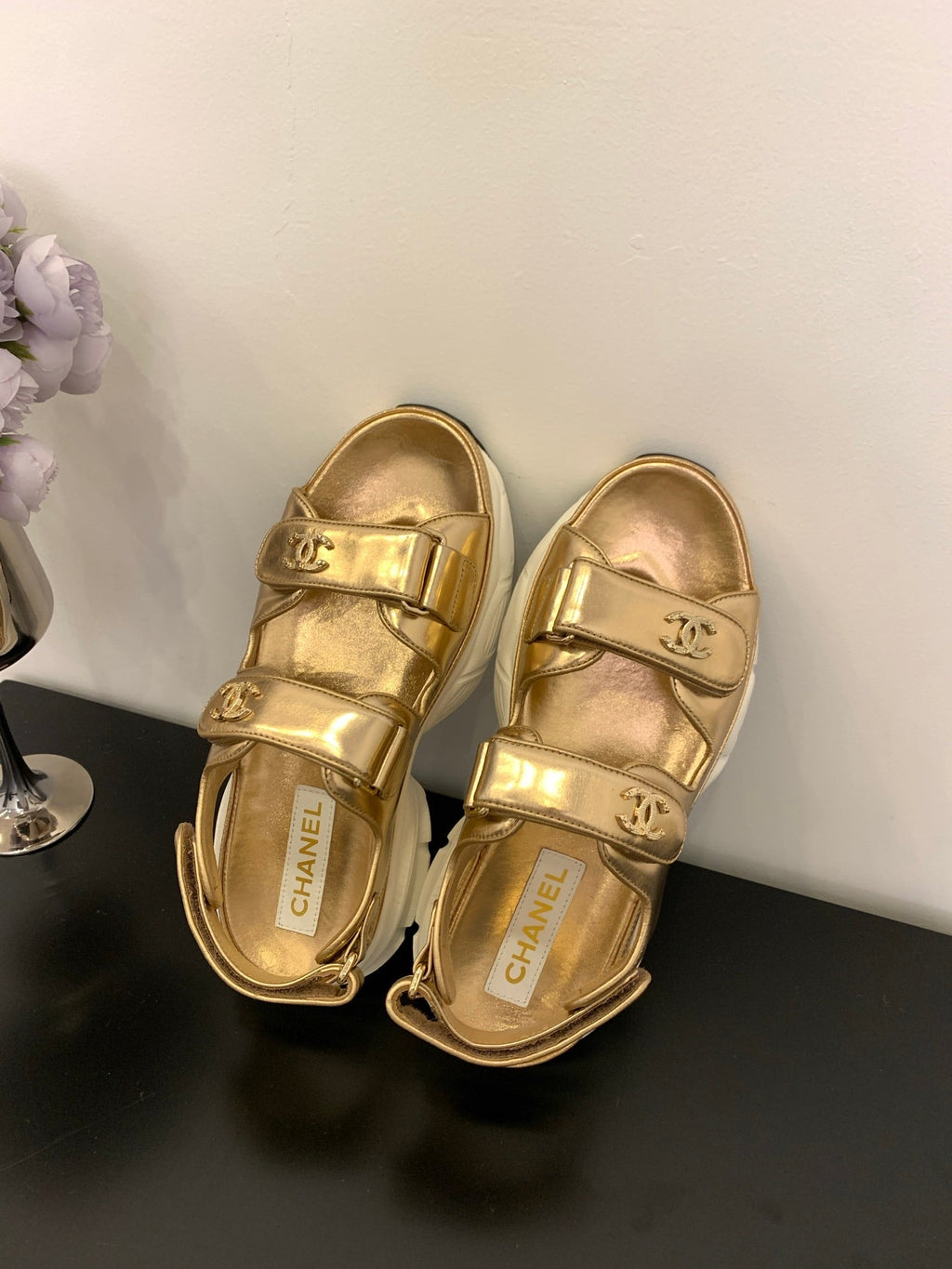 SANDAL 25S IN GLITTER GOLDEN LAMBSKIN