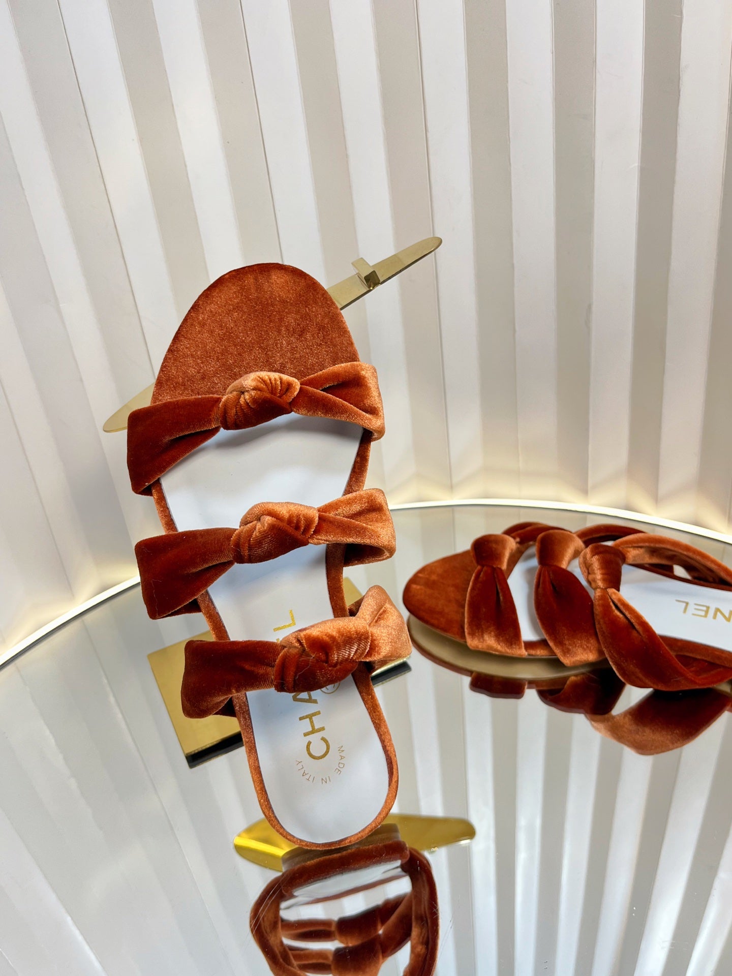THREE STRAPS MULE IN RUSSET BROWN VELVET