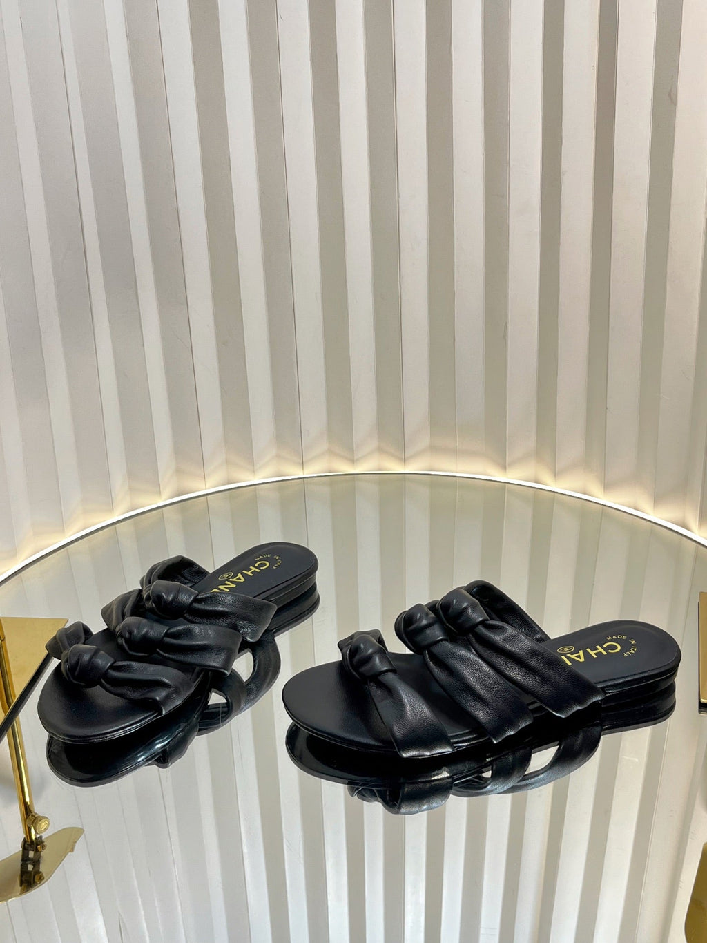 THREE STRAPS MULE IN BLACK CALFSKIN