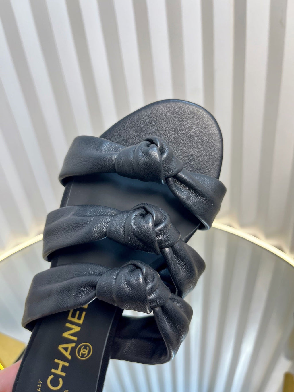 THREE STRAPS MULE IN BLACK CALFSKIN